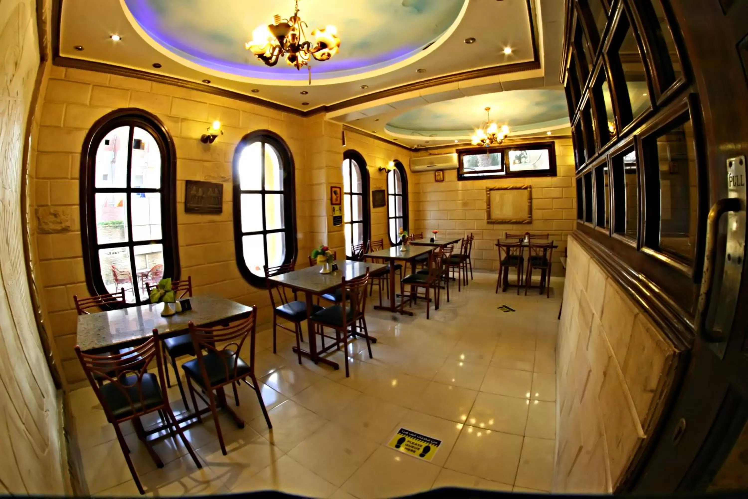 Restaurant/places to eat in Luxor Hotel Hurghada