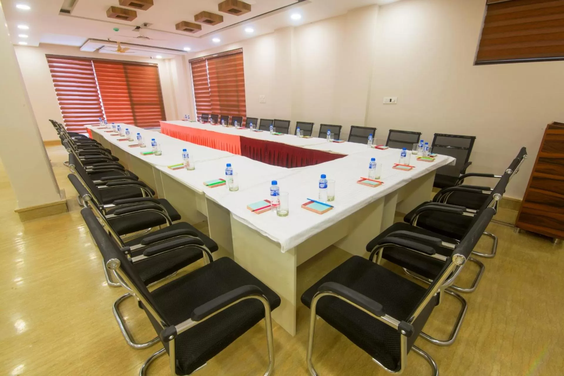 Meeting/conference room in Shivaay Morex- A Vegetarian Hotel