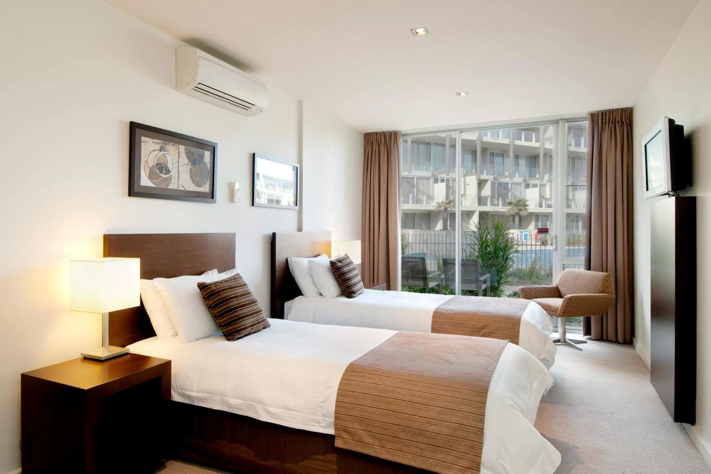 Bed in Wyndham Resort Torquay