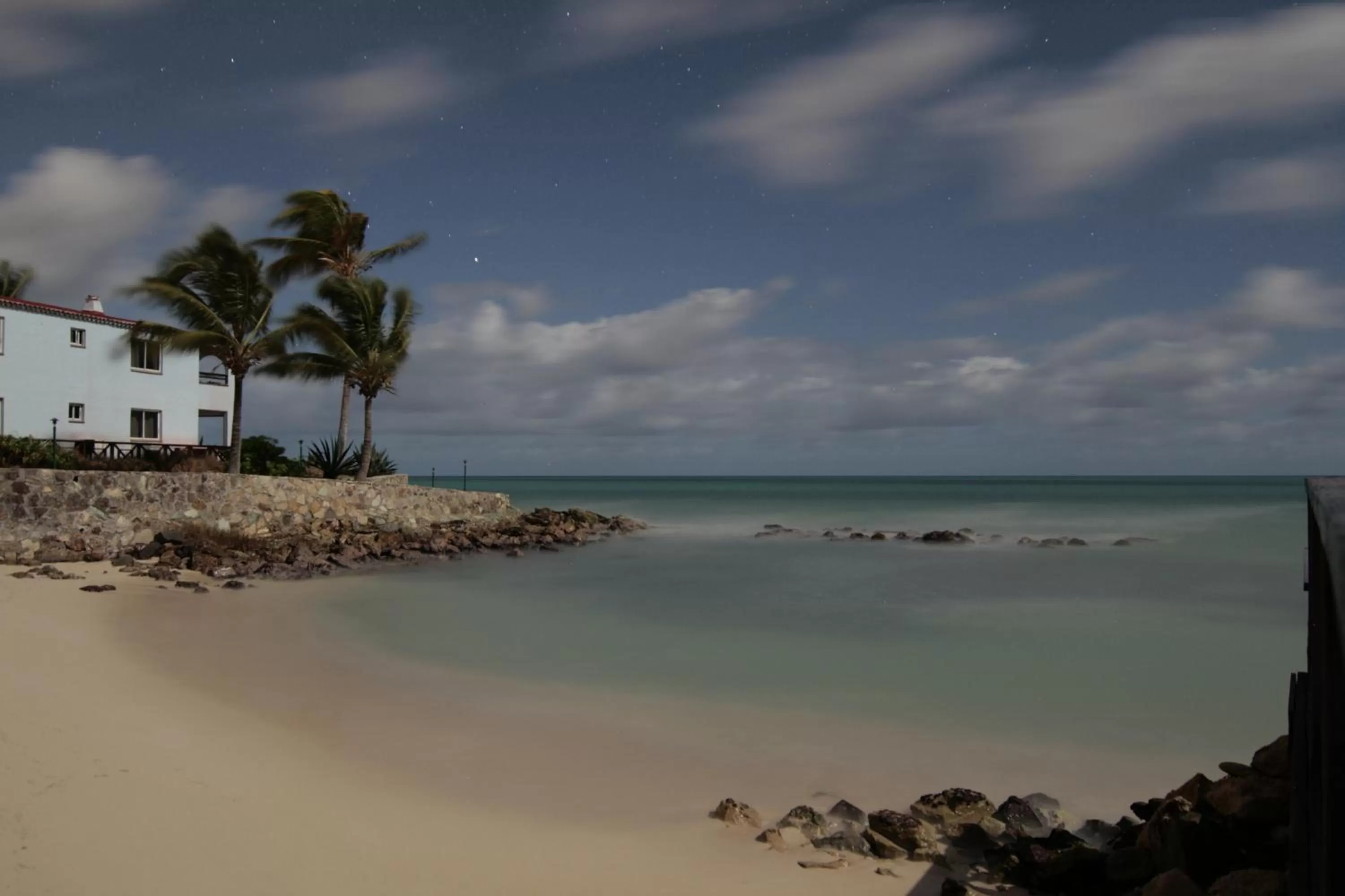 Day in Northshore Seaside Suites