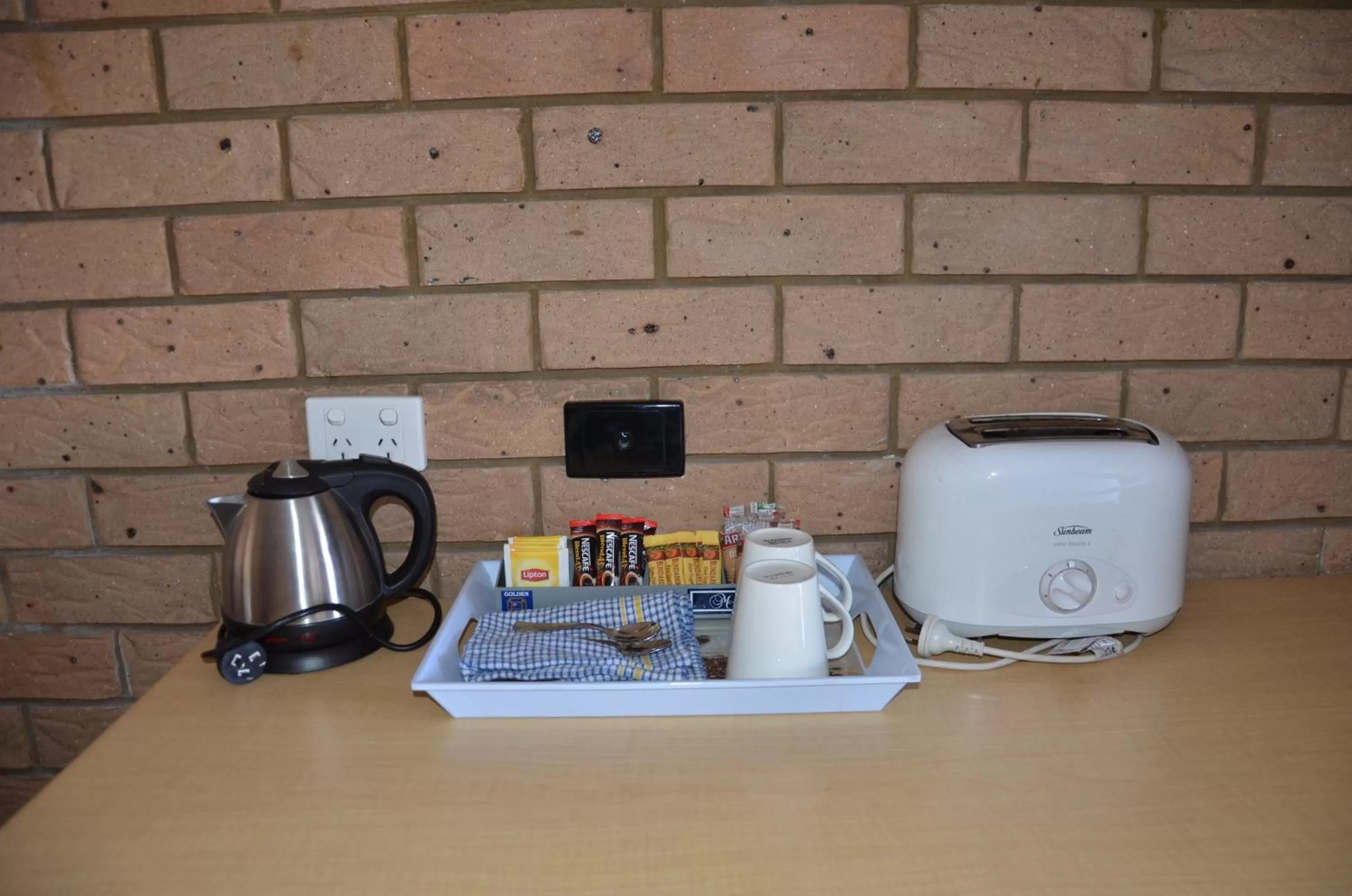Coffee/tea facilities in Sunray Motor Inn