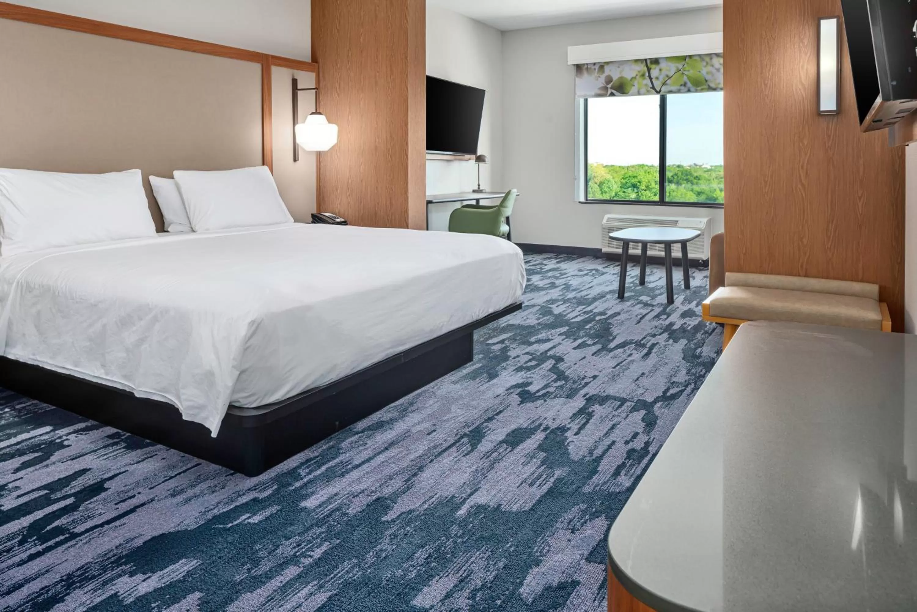 hair dresser, Bed in Fairfield Inn & Suites by Marriott Corinth South Denton Area