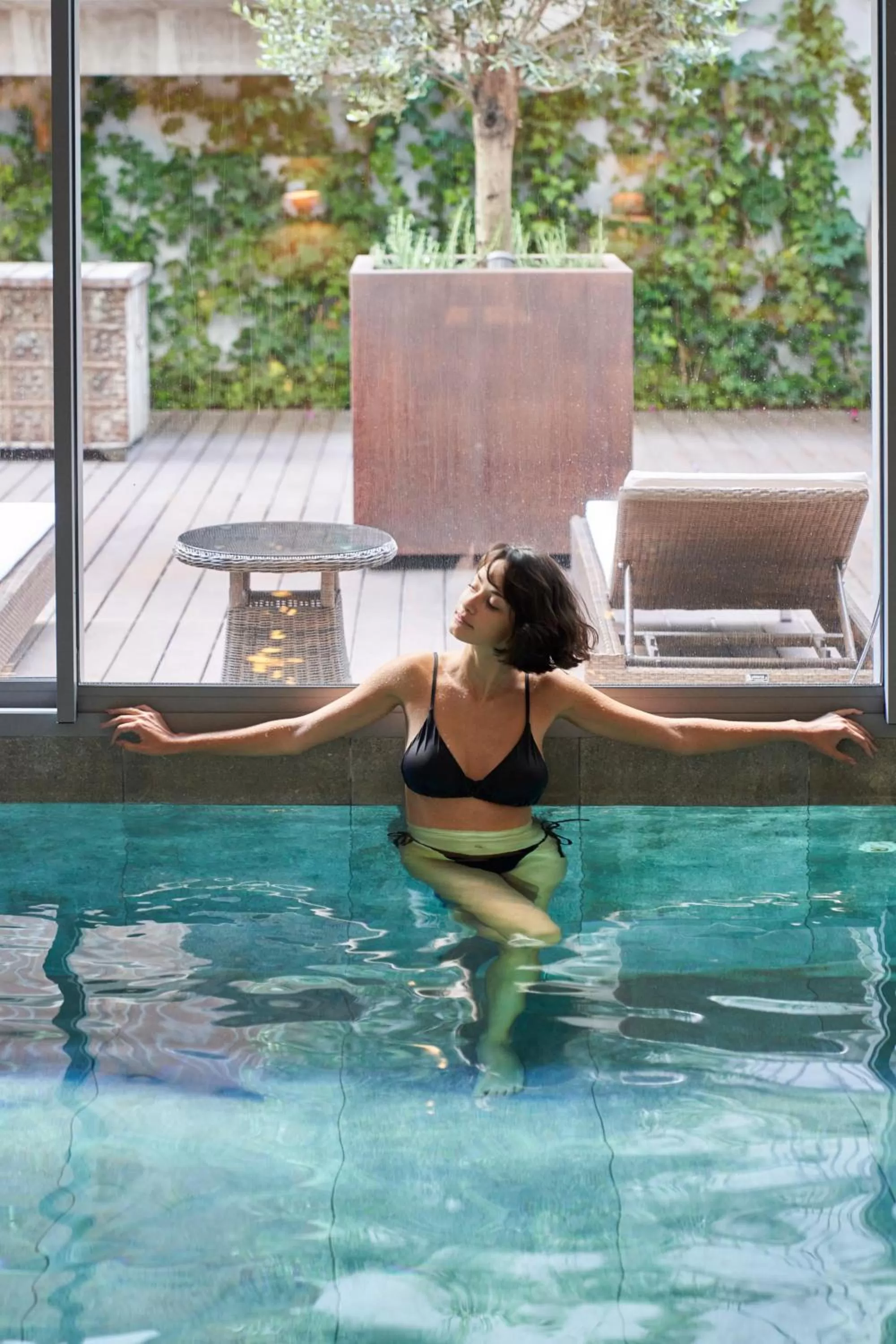 Swimming pool in PortoBay Liberdade