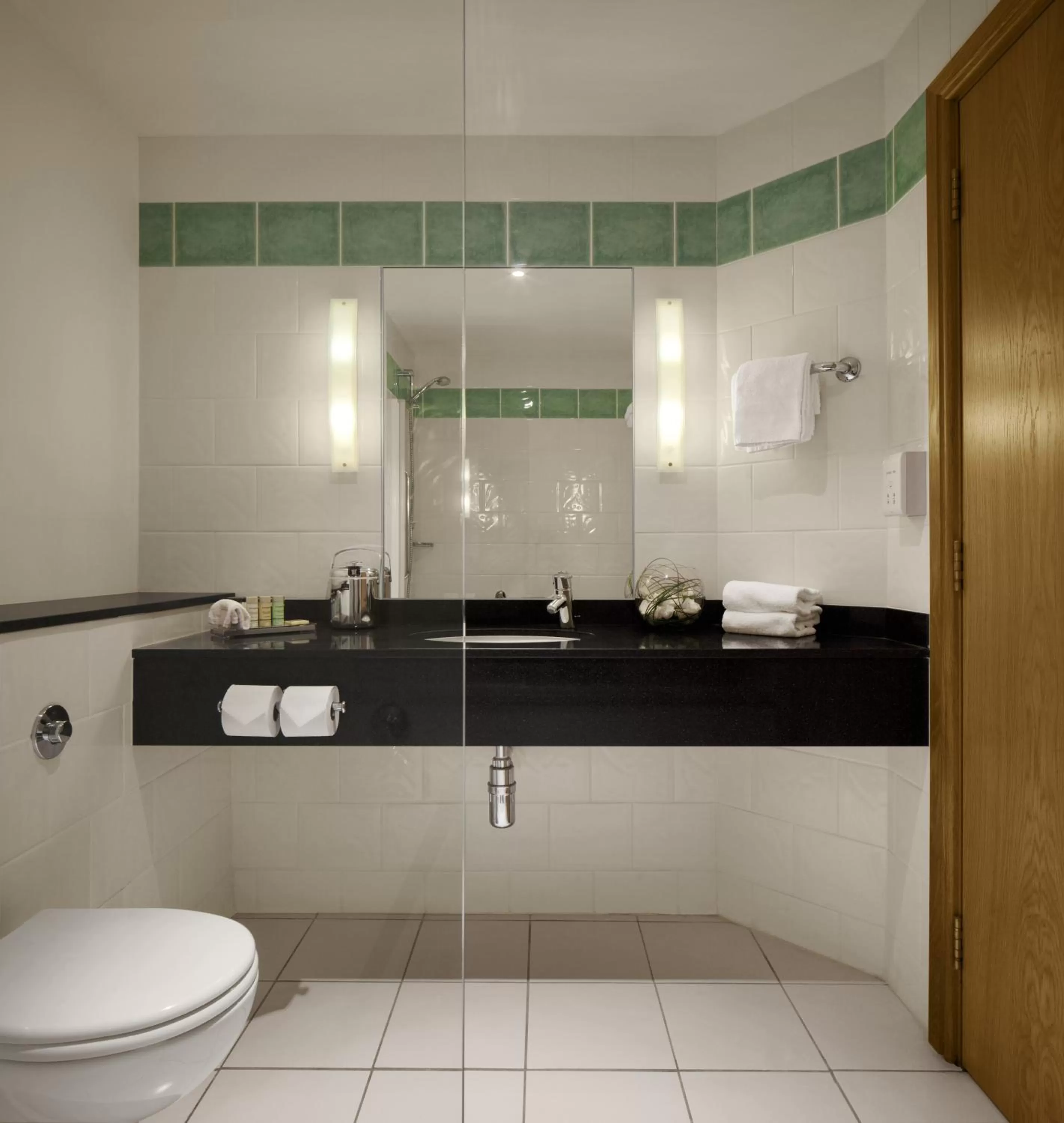 Bathroom in Radisson Blu Hotel, Cork