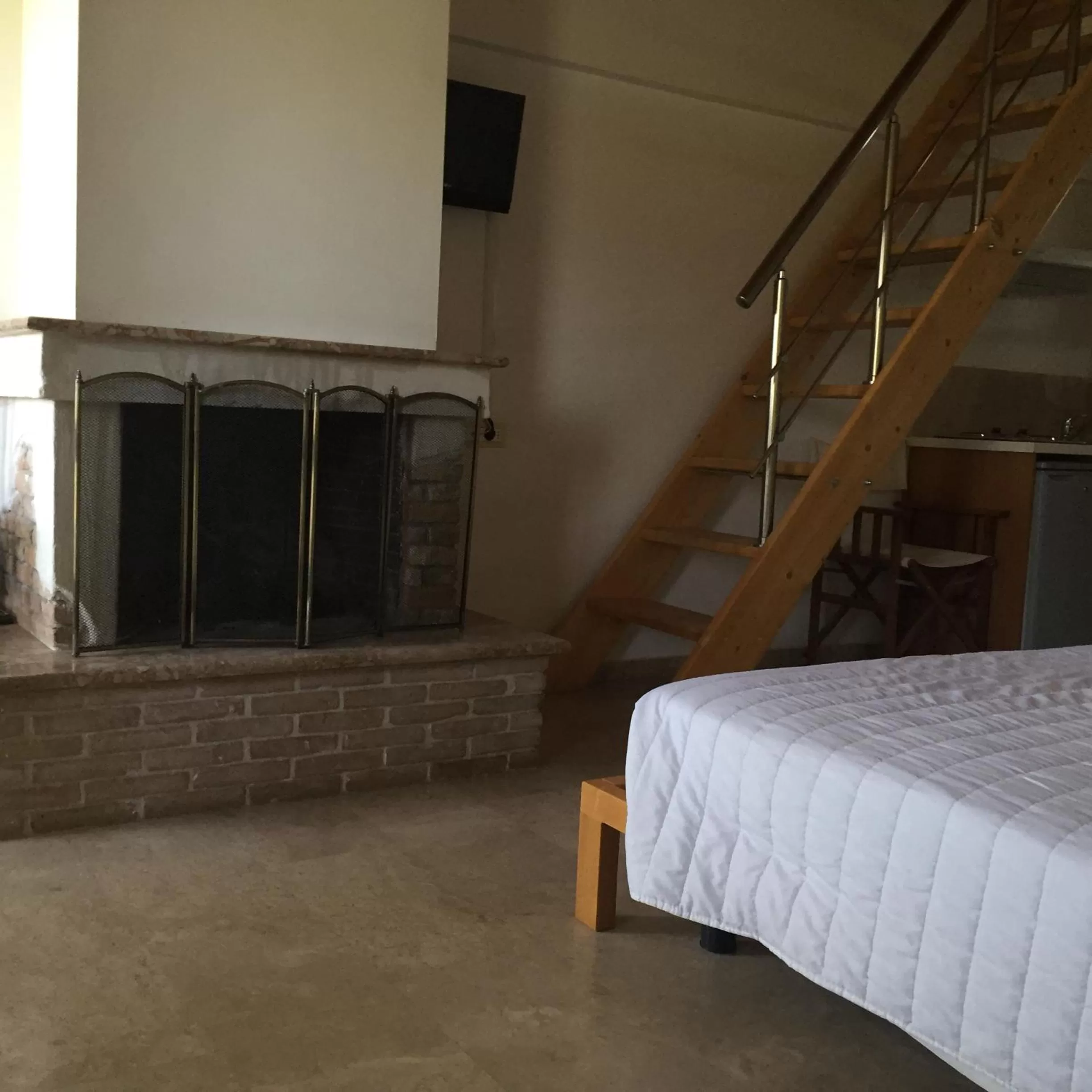 Decorative detail in Hani Inn