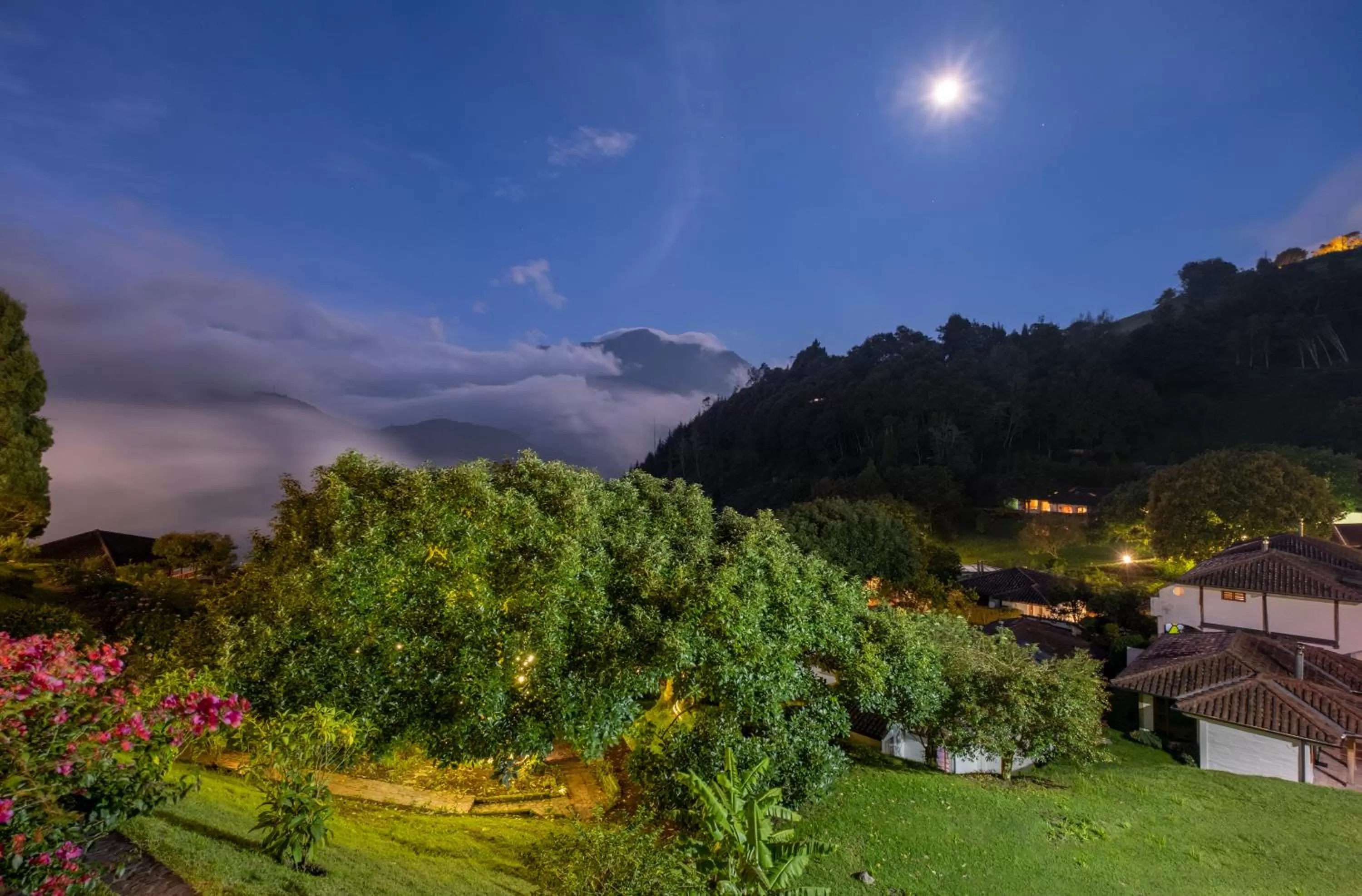 Night in Luna Volcán, Adventure SPA - formerly Luna Runtún