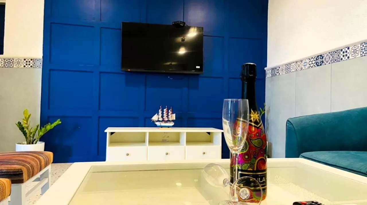 TV and multimedia in Nest Beacon Resort Daman