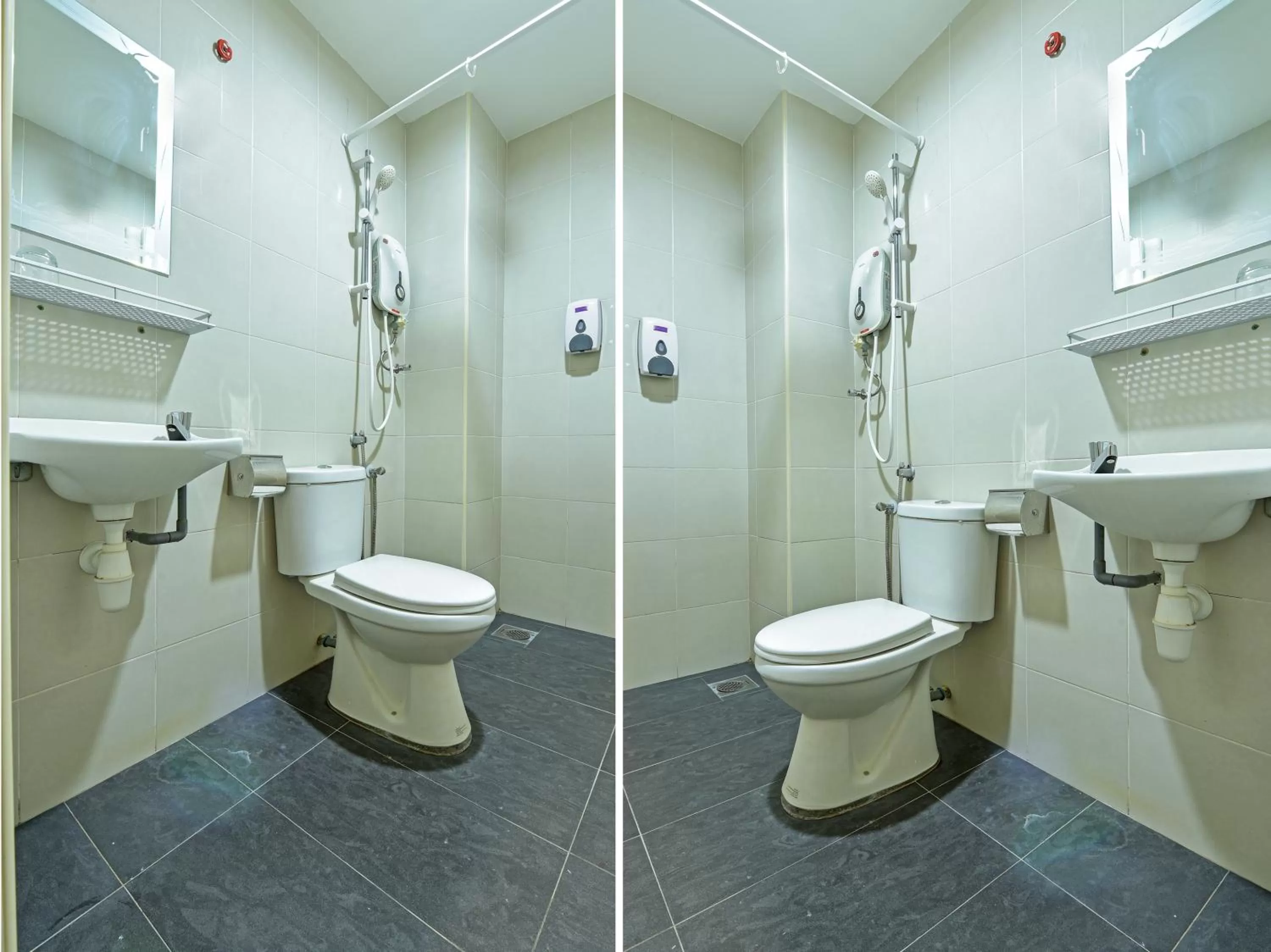 Bathroom in Super OYO Capital O 90545 Ho Hotel