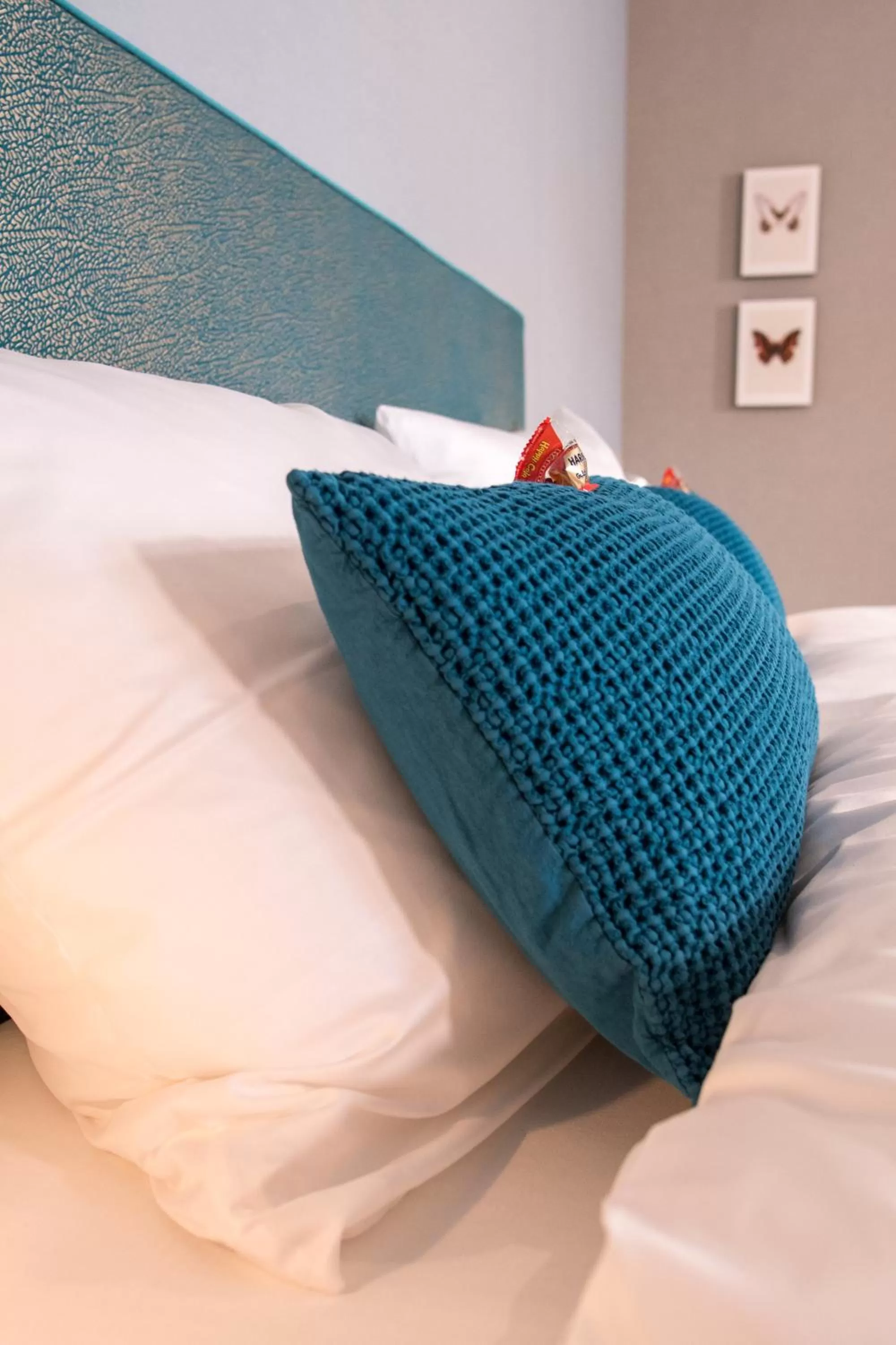 Photo of the whole room, Bed in Visbeker Deern Hotel Garni