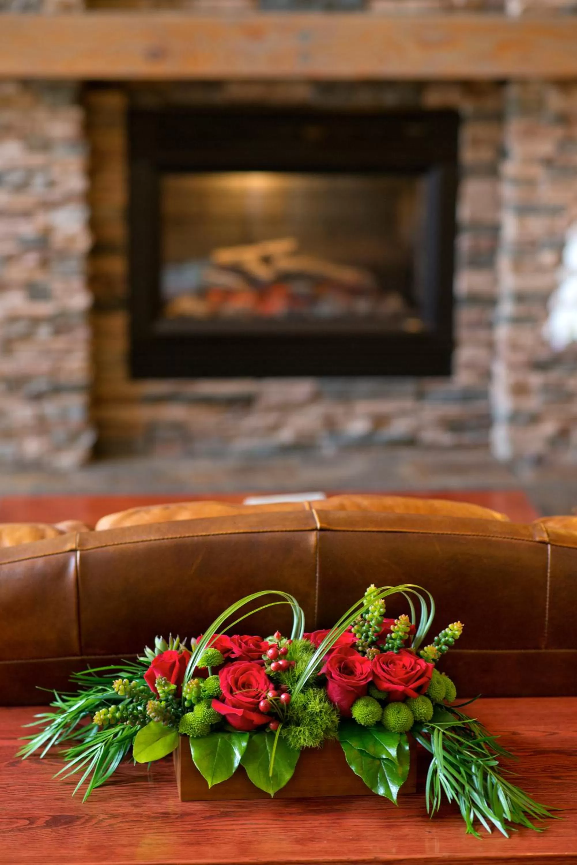 Lobby or reception, Food in Gold Eagle Lodge