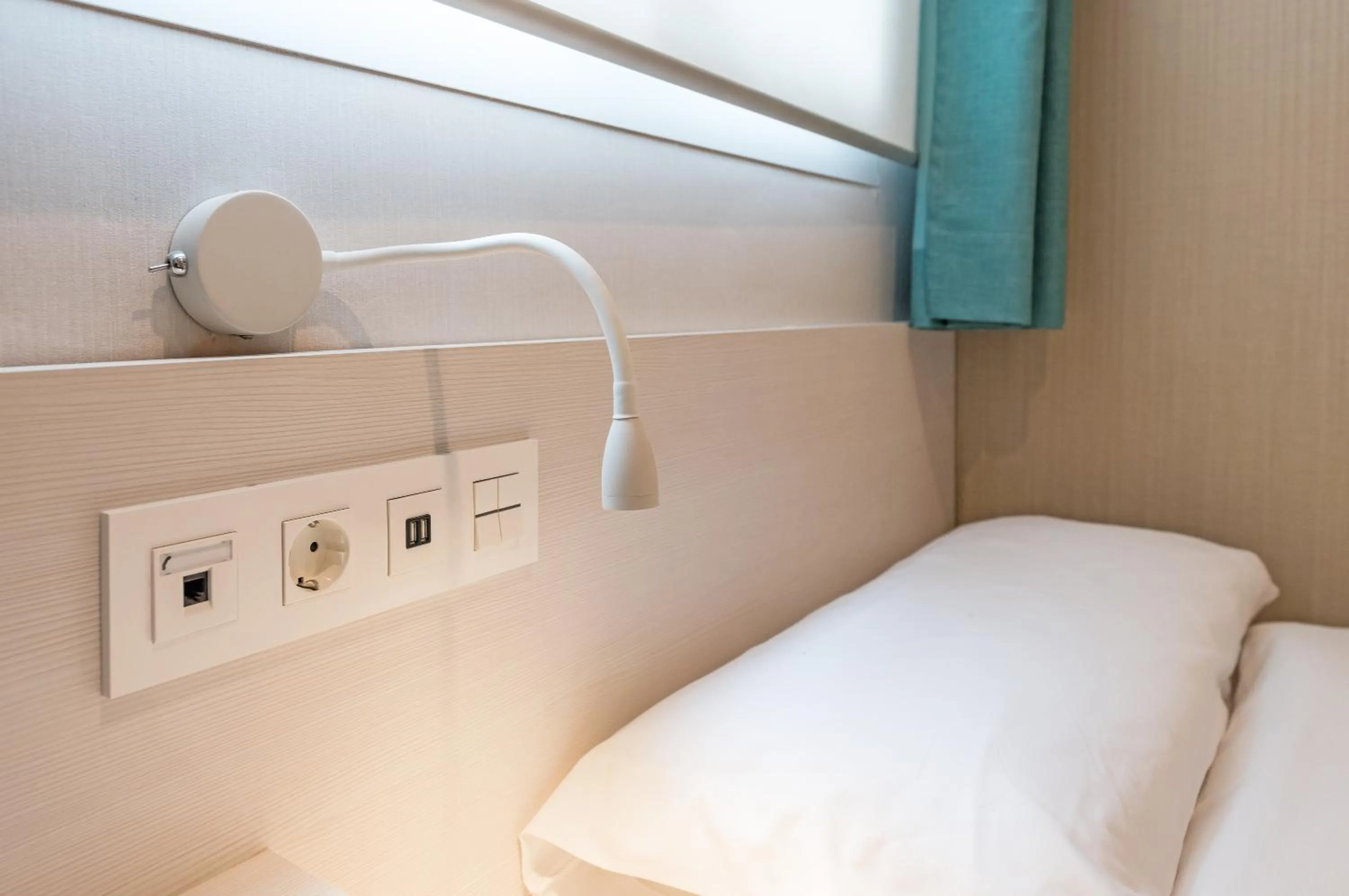 Decorative detail, Bed in La Lonja