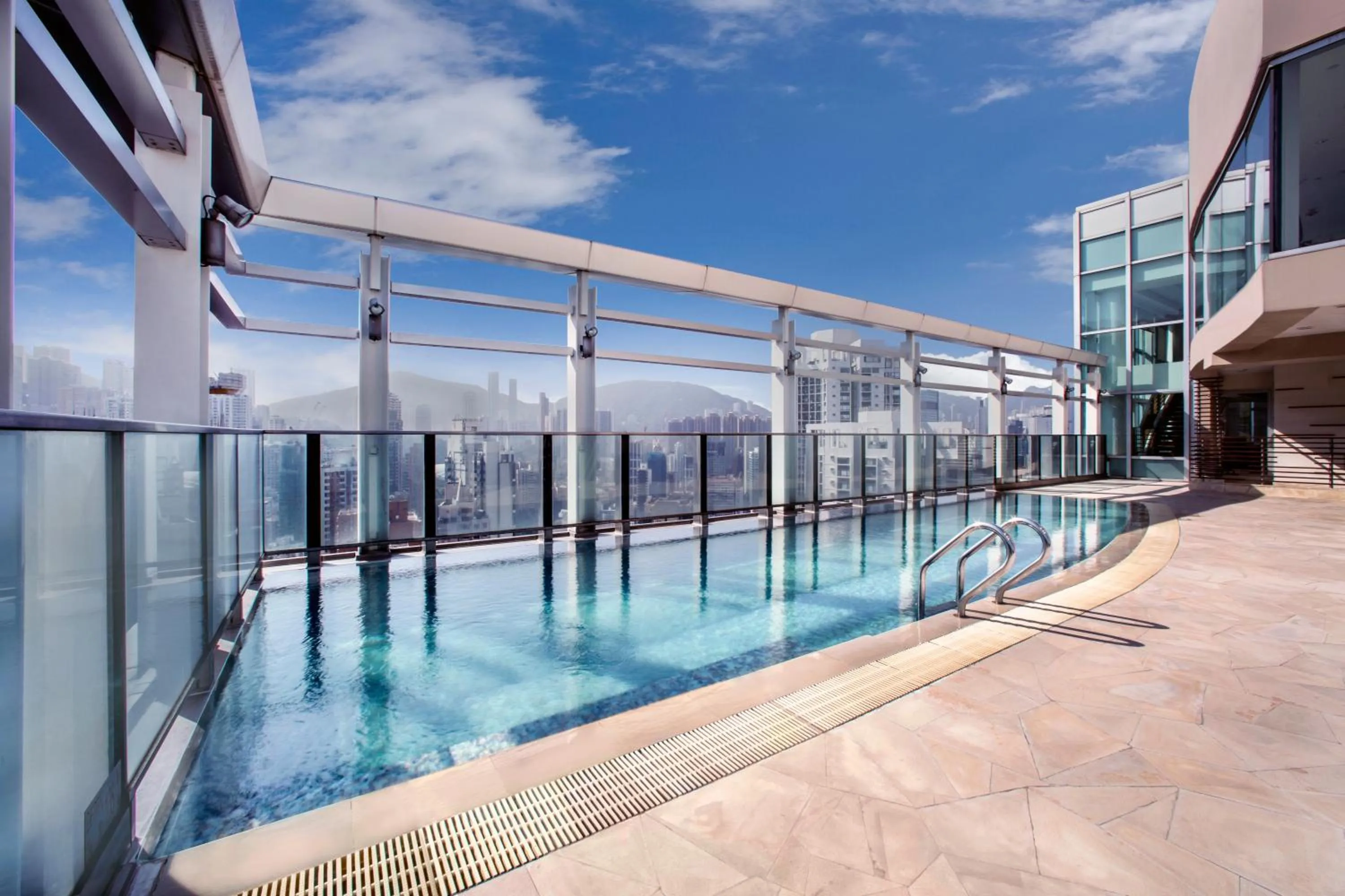 Swimming pool in Nina Hotel Causeway Bay