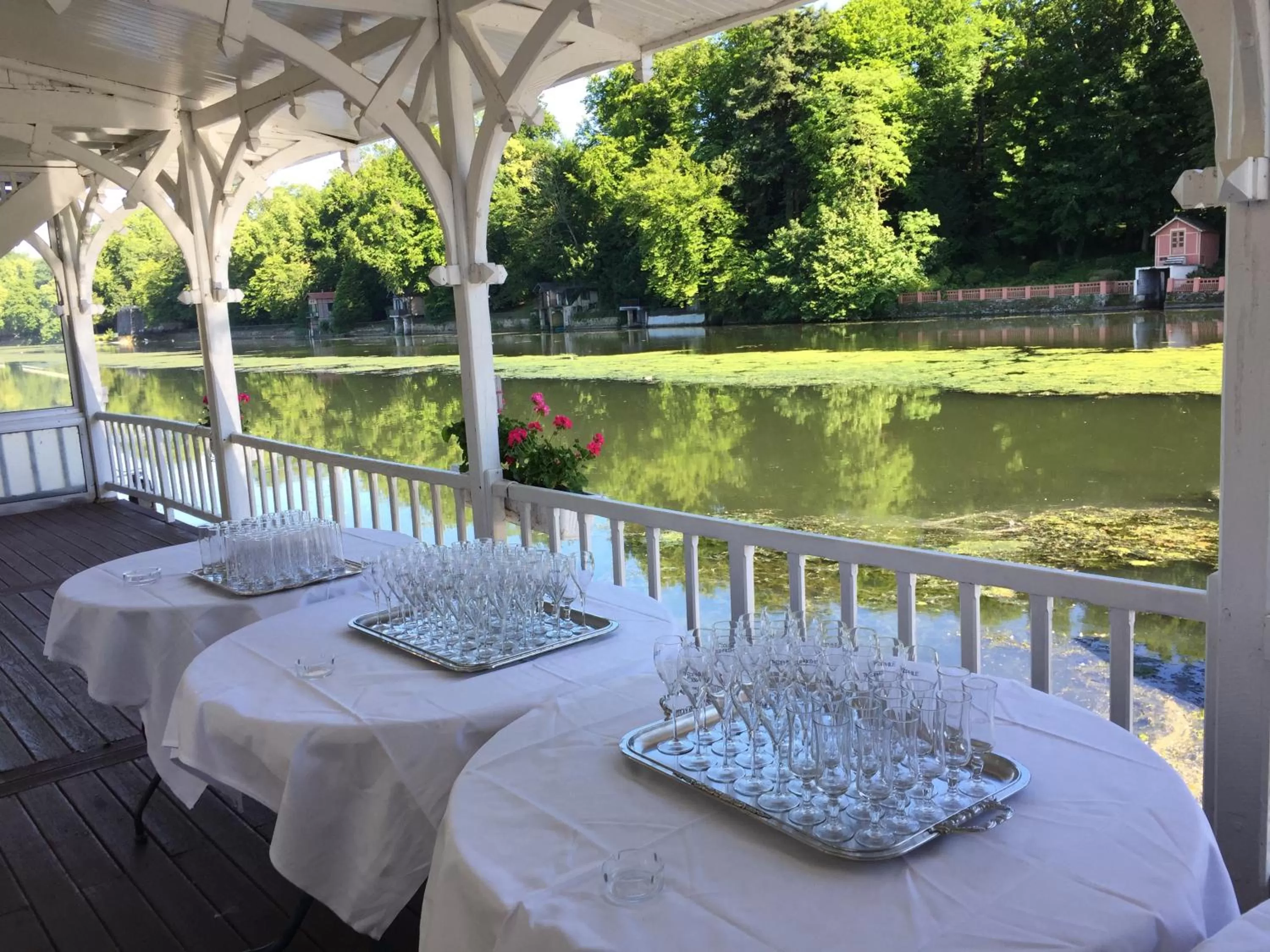 Hotel Restaurant Pavillon Bleu