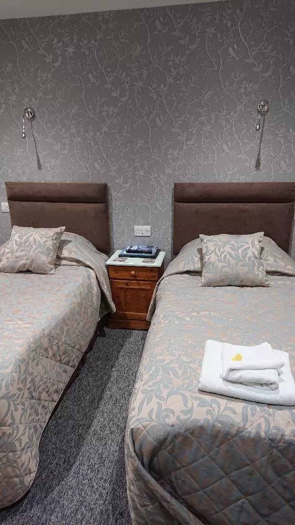 Bed in Grove House Hotel