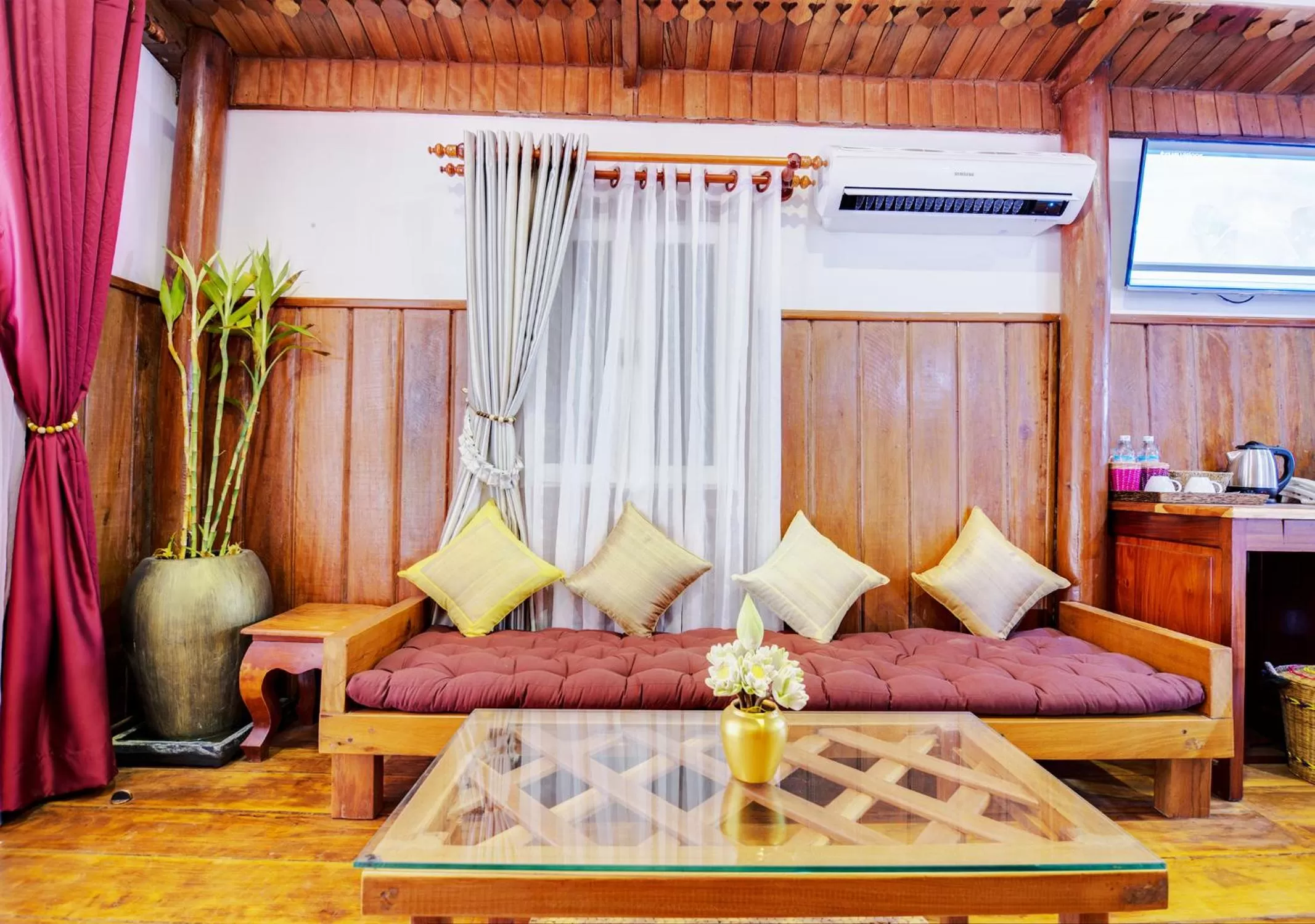 Seating area in Maison Model d'Angkor