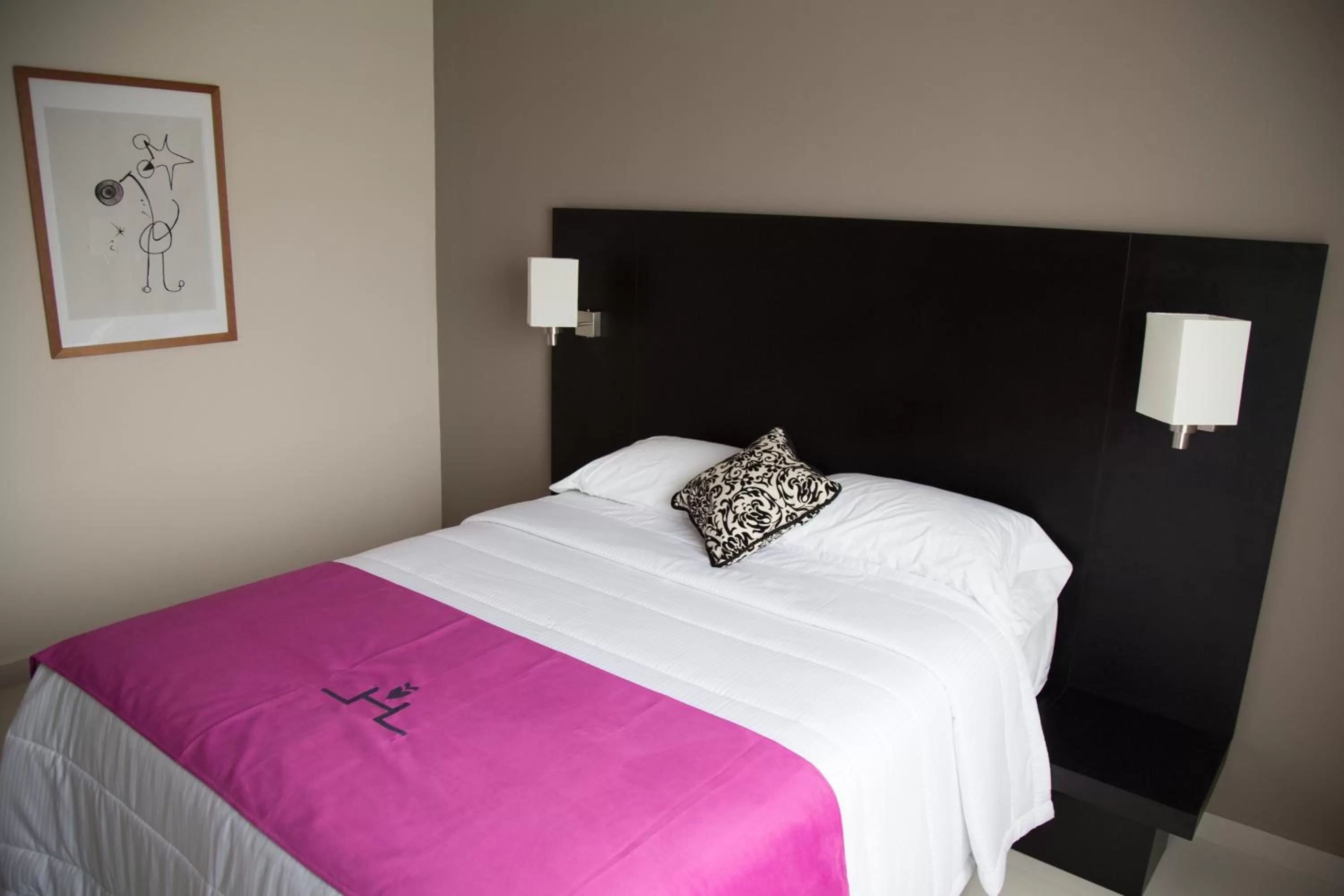 Bedroom, Bed in Hotel HAUS Ixtaczoquitlán