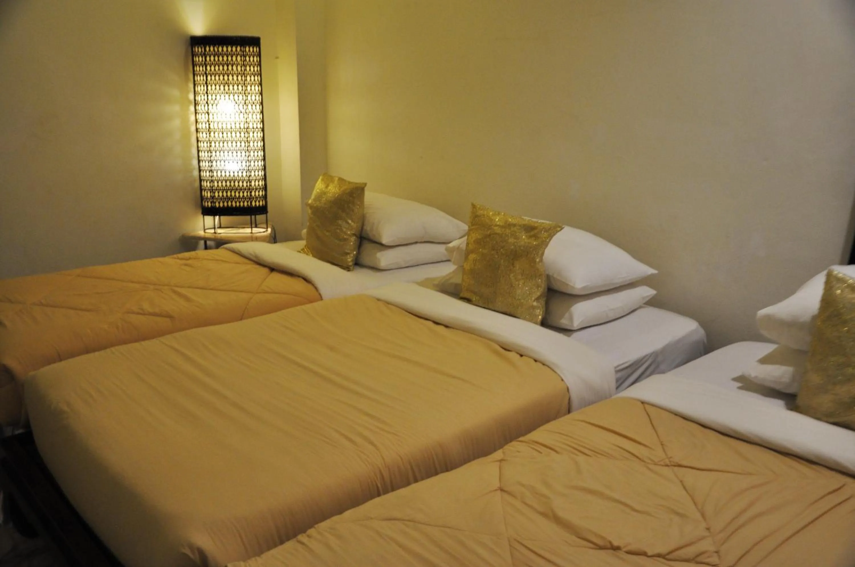 Bed in Ruean Thai Hotel