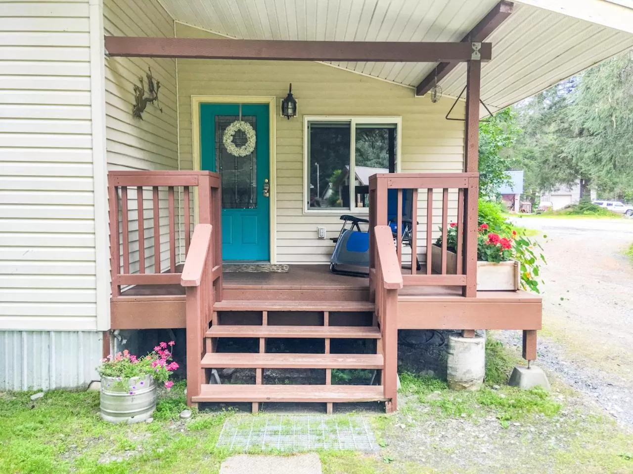 Brown & Hawkins Historical Apartments