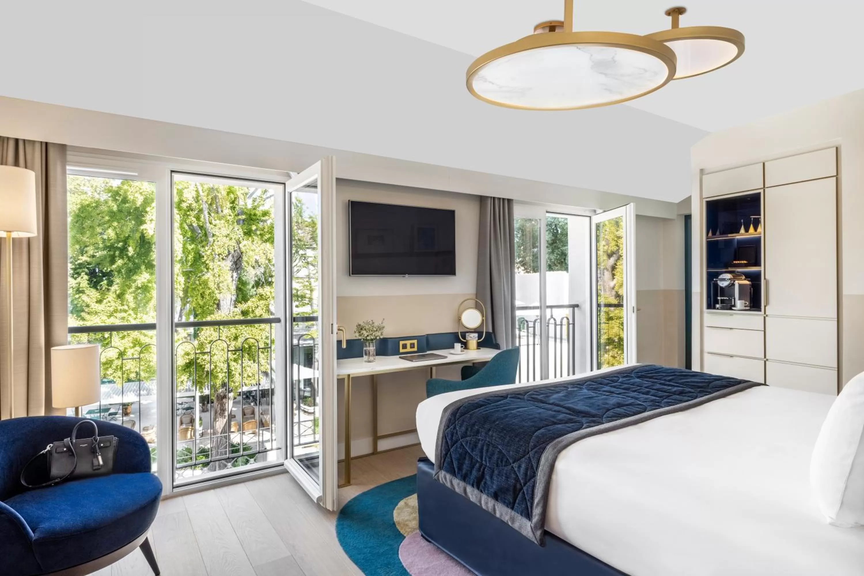 TV and multimedia, Bed in Maison Albar Hotels L’Imperator