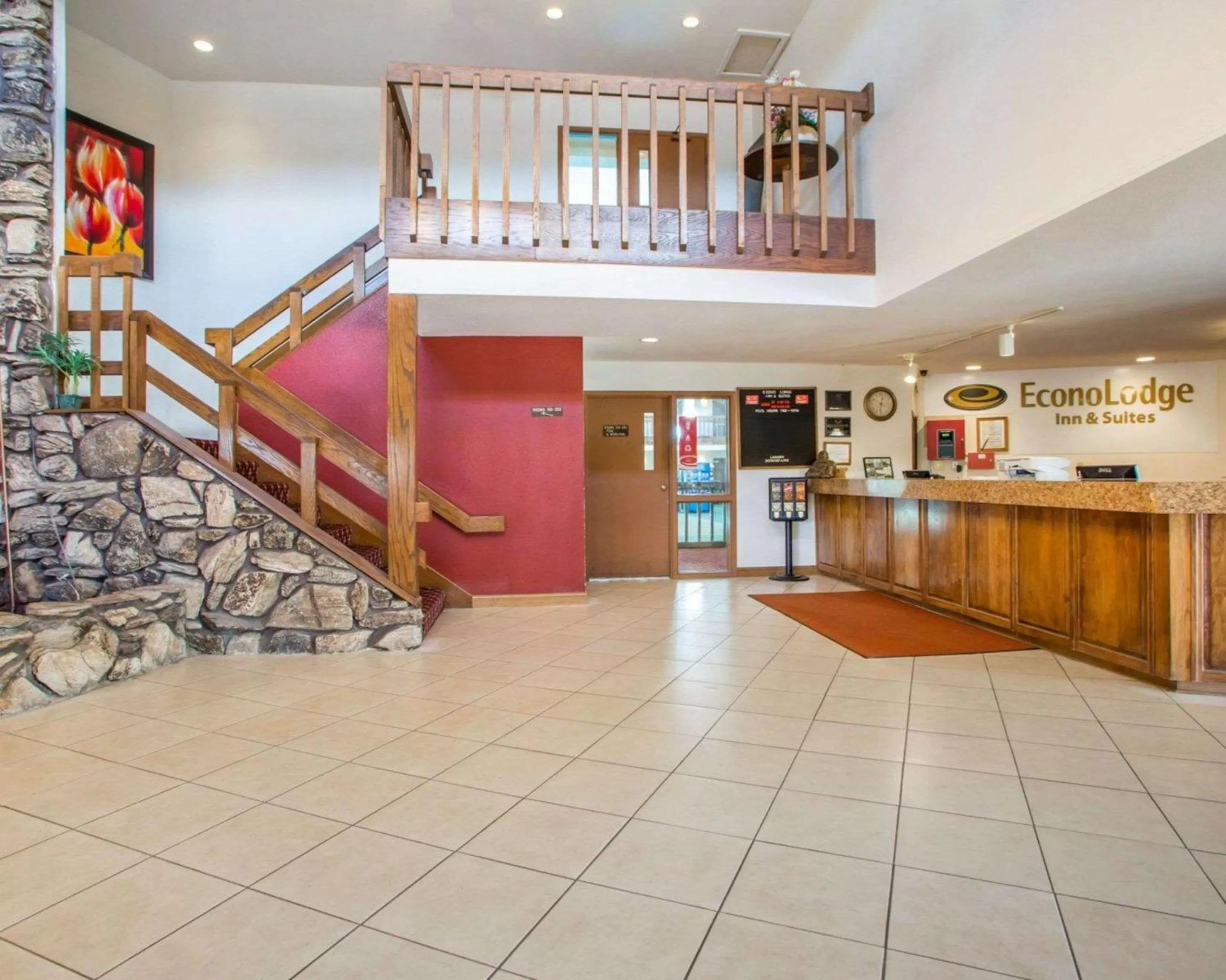 Lobby or reception in Econo Lodge Inn & Suites Stevens Point