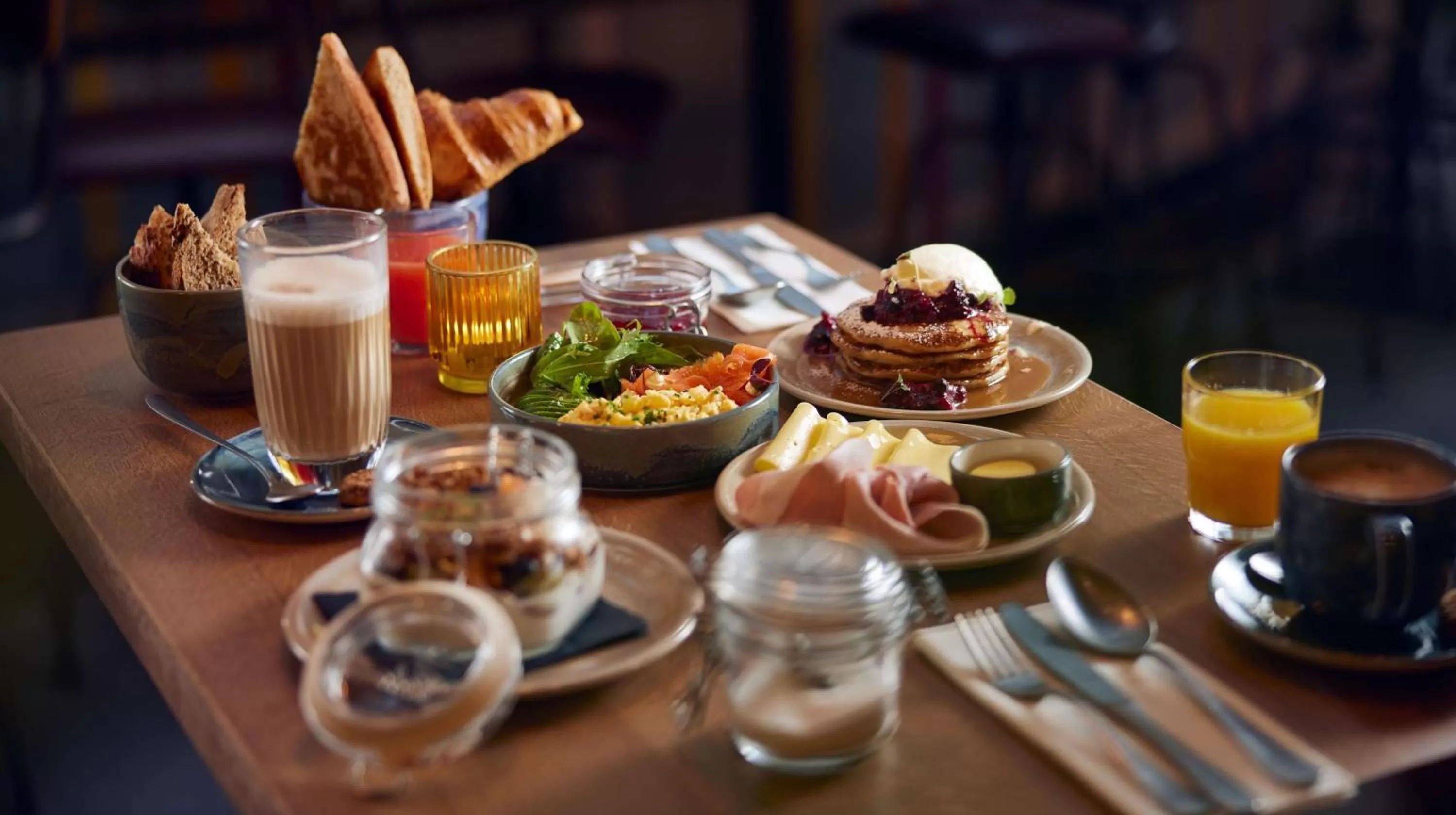 Food and drinks in Motto By Hilton Rotterdam Blaak