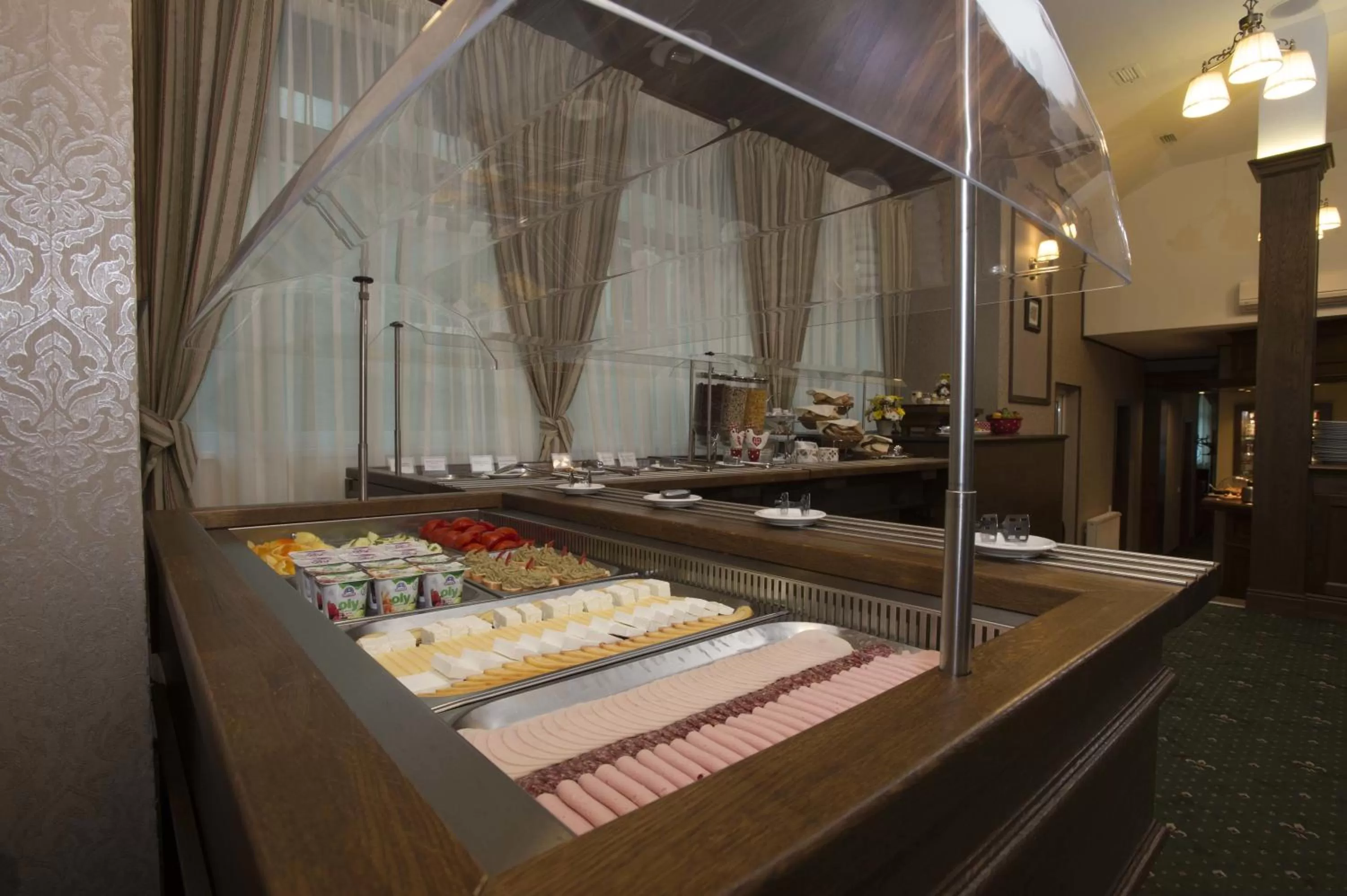 Buffet breakfast in Hotel Ambient