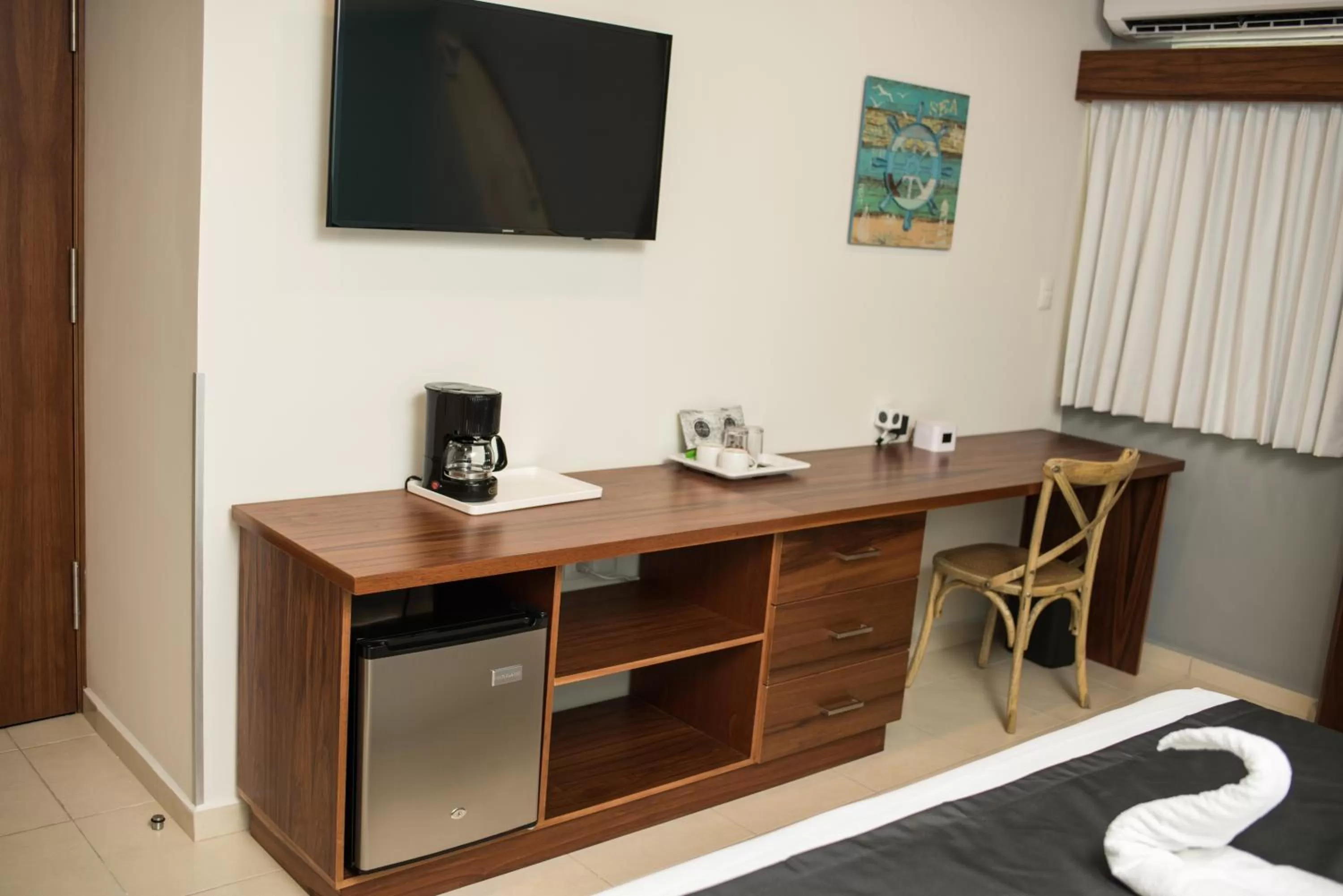 TV and multimedia in Hotel Clipperton