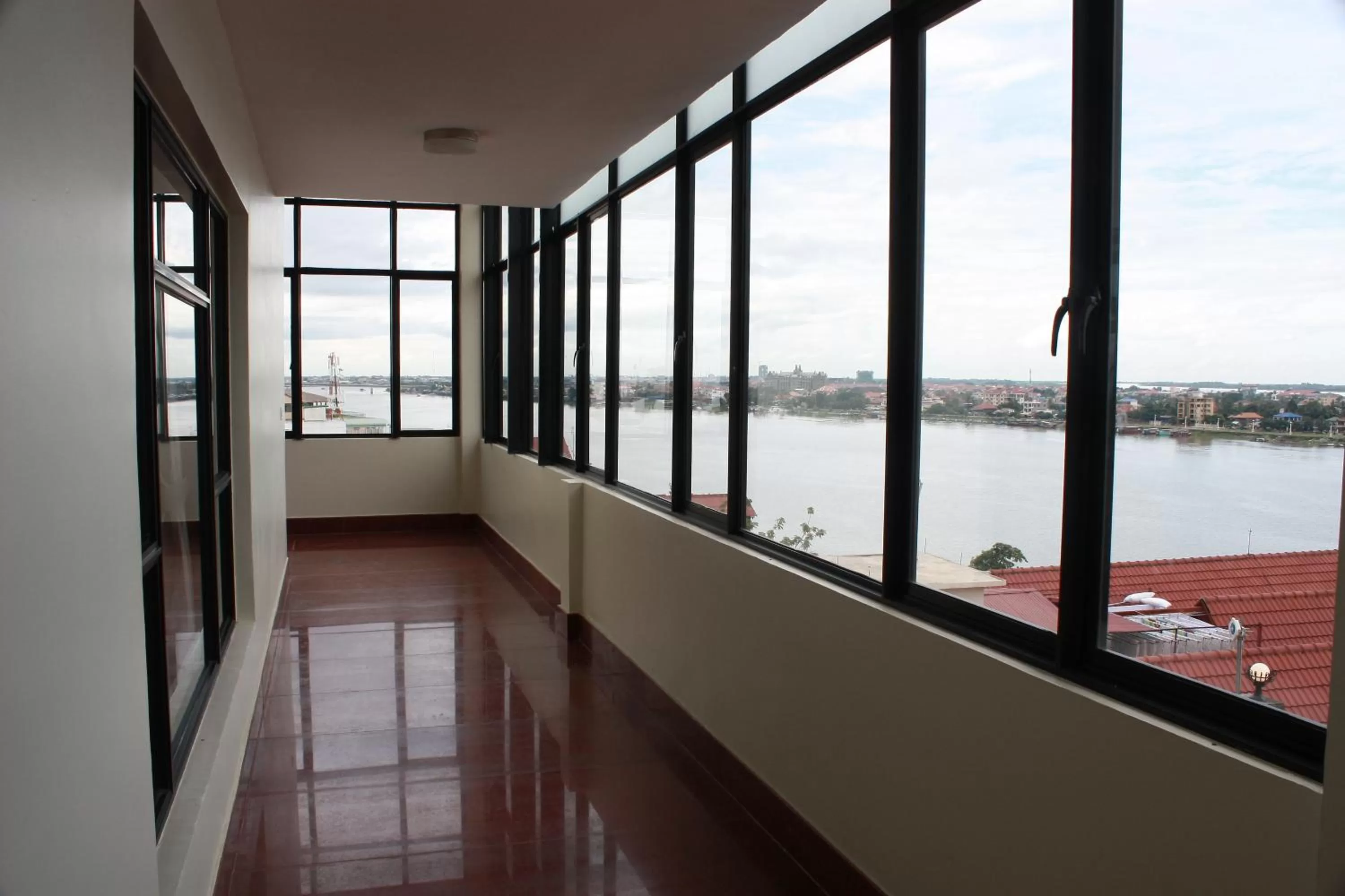 River view in Lux Riverside Hotel & Apartment