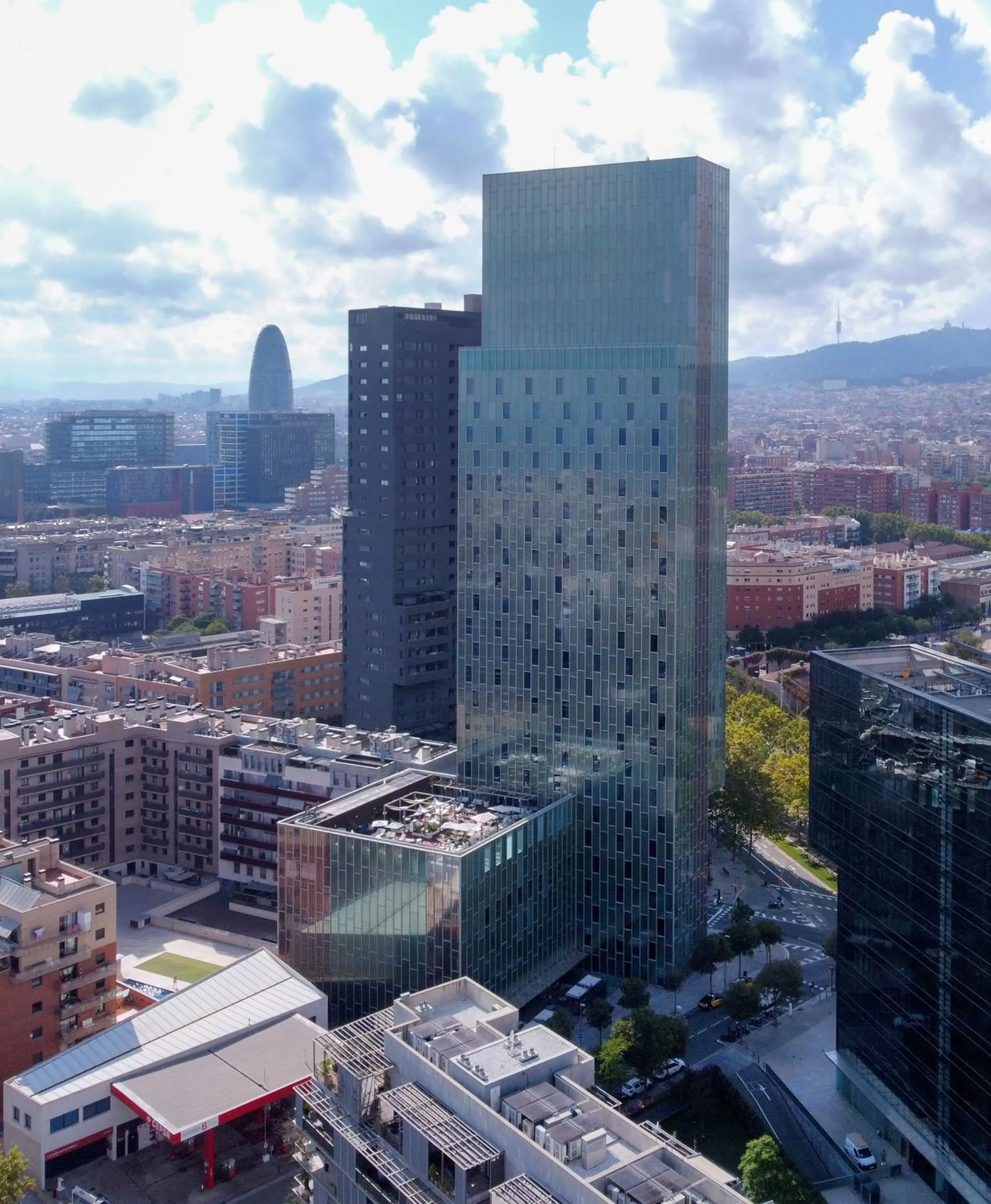 Property building in Melia Barcelona Sky 4* Sup