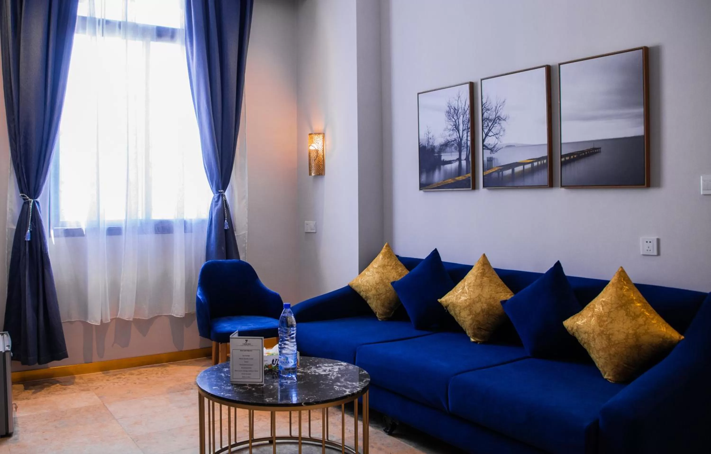 Living room in VANCII Hotel