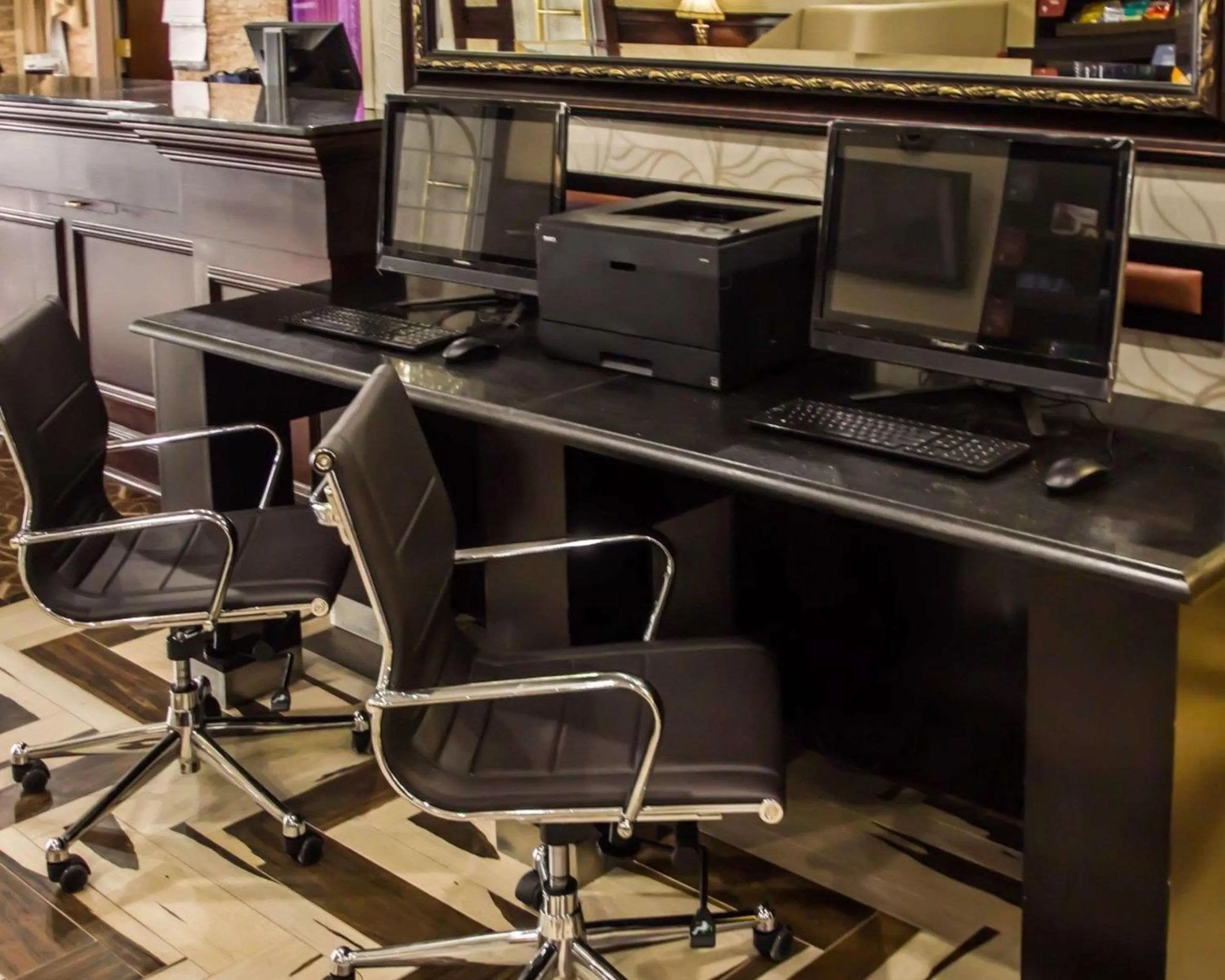 On site in Quality Suites NYC Gateway