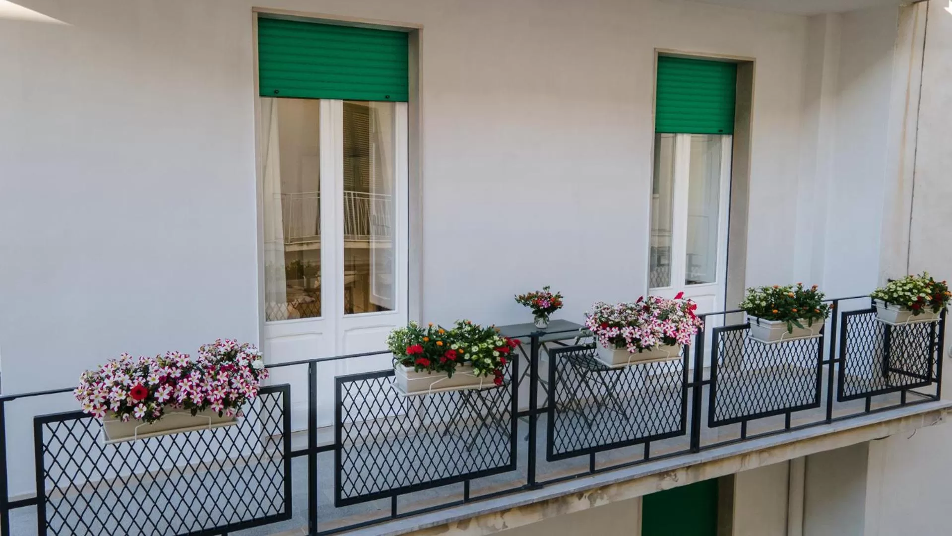 Property building in Bebio Rooms