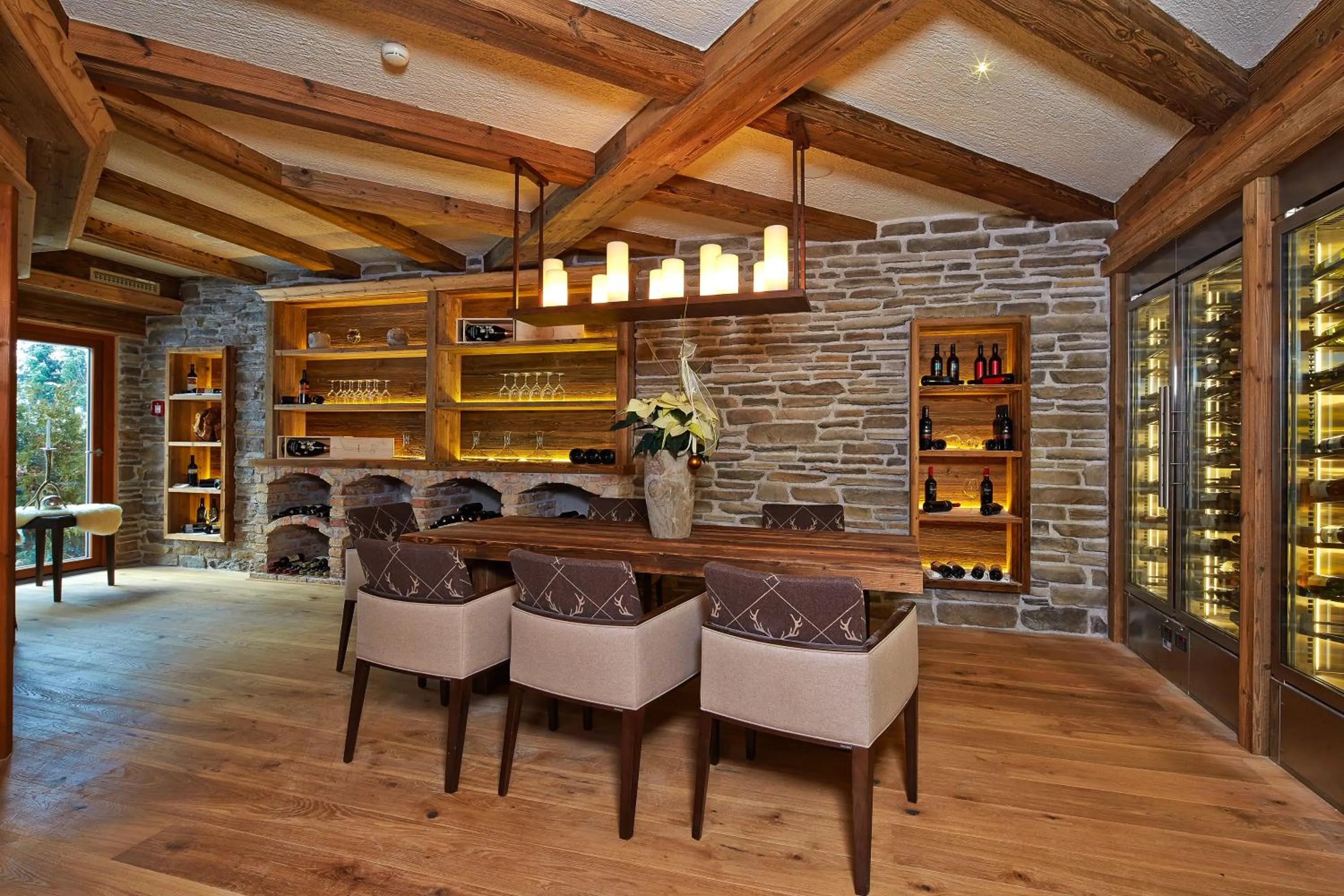 Lounge or bar in Alpeiner - Nature Resort Tirol