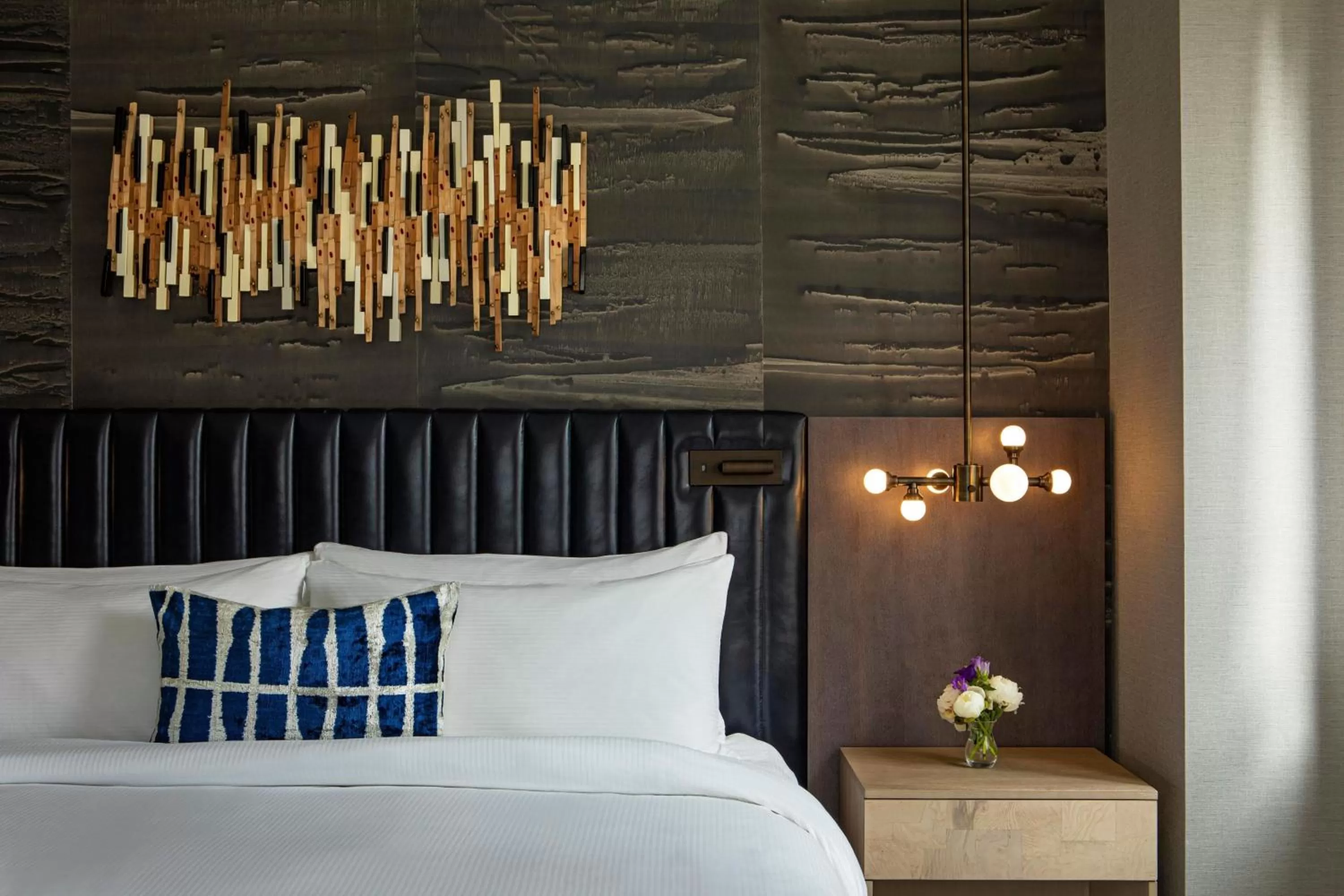 Bedroom, Bed in JW Marriott Essex House New York