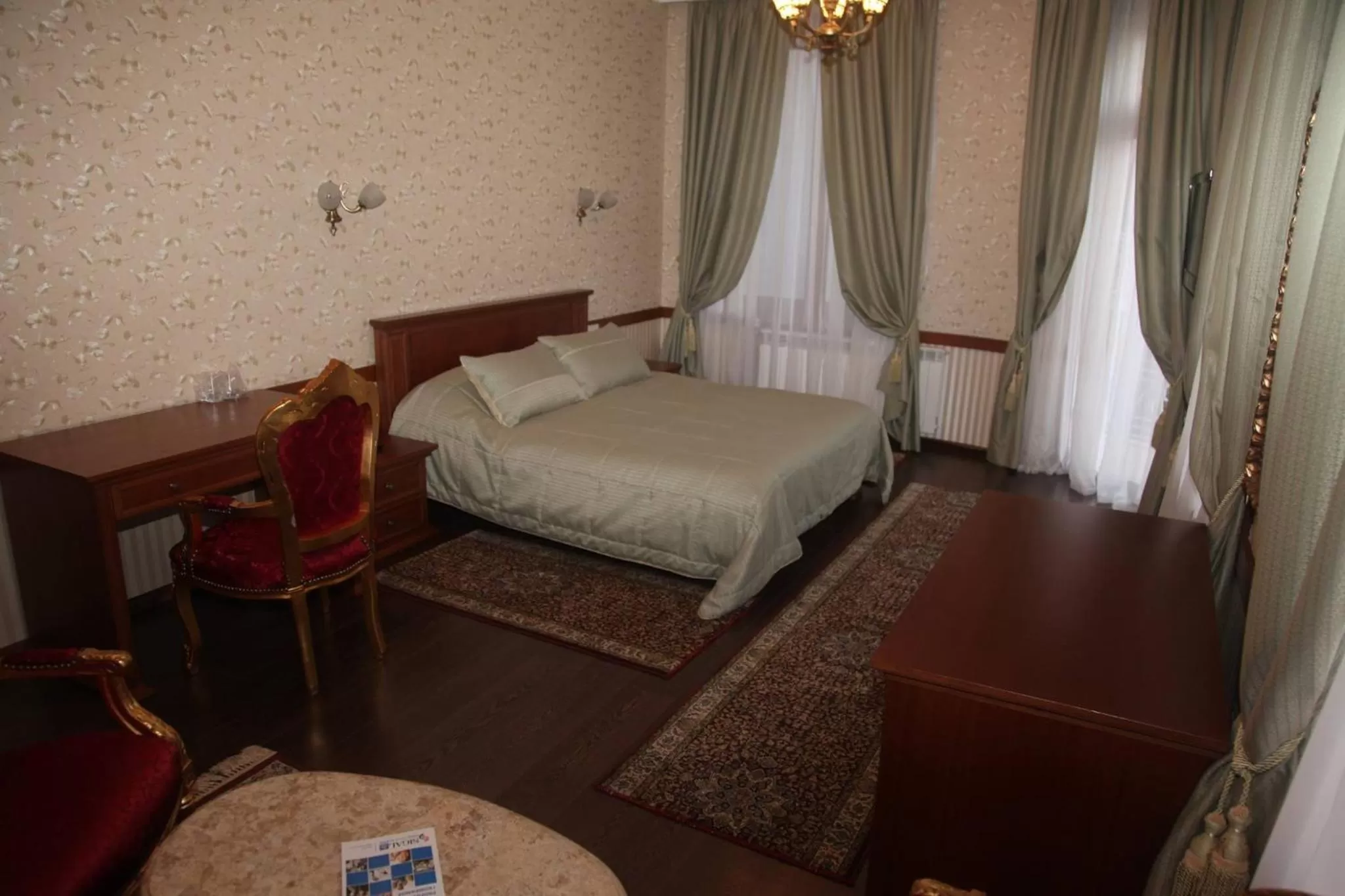 Photo of the whole room, Bed in Vila Sigal Pogradec