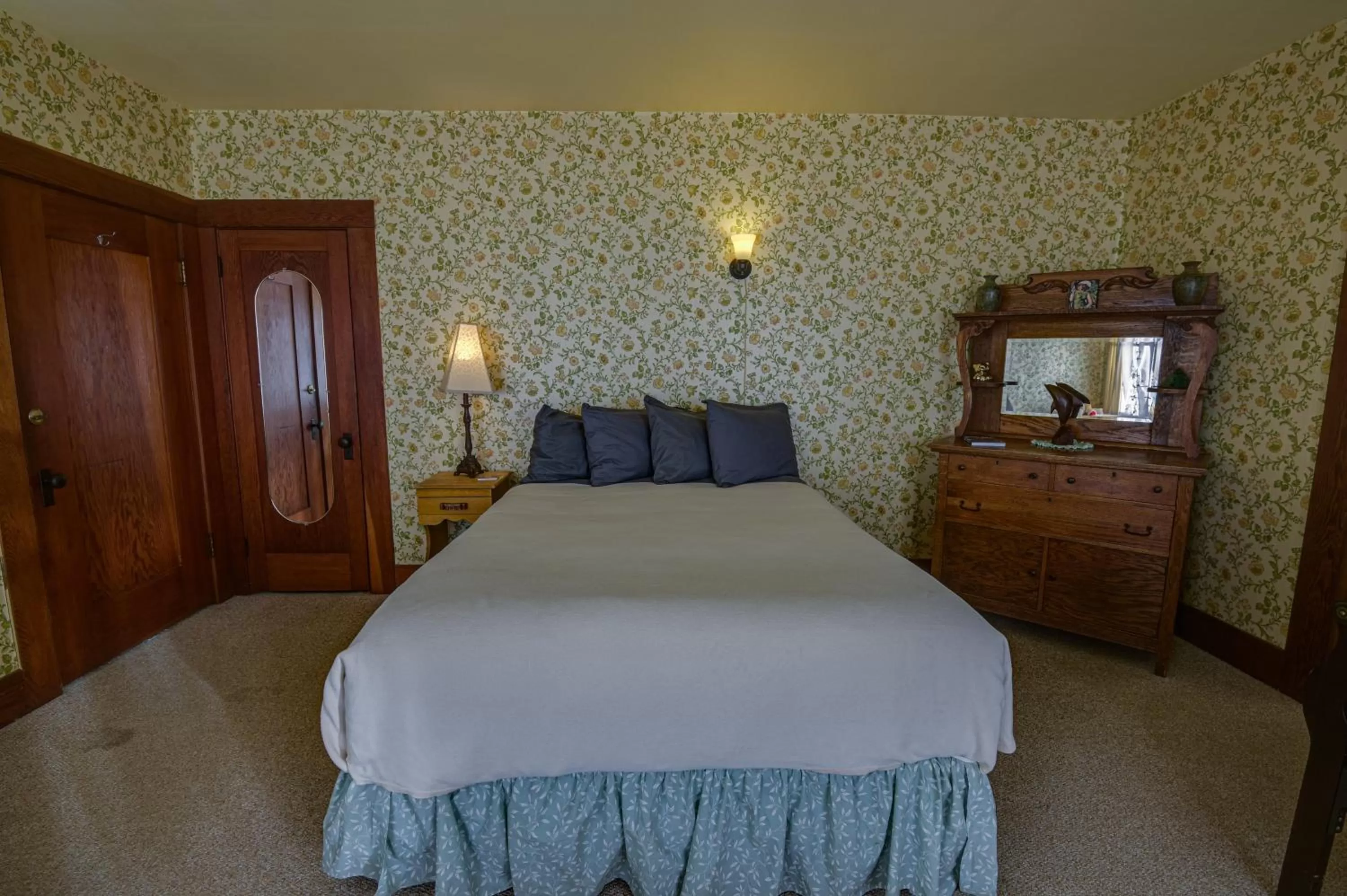 Bed in The Captains Quarters