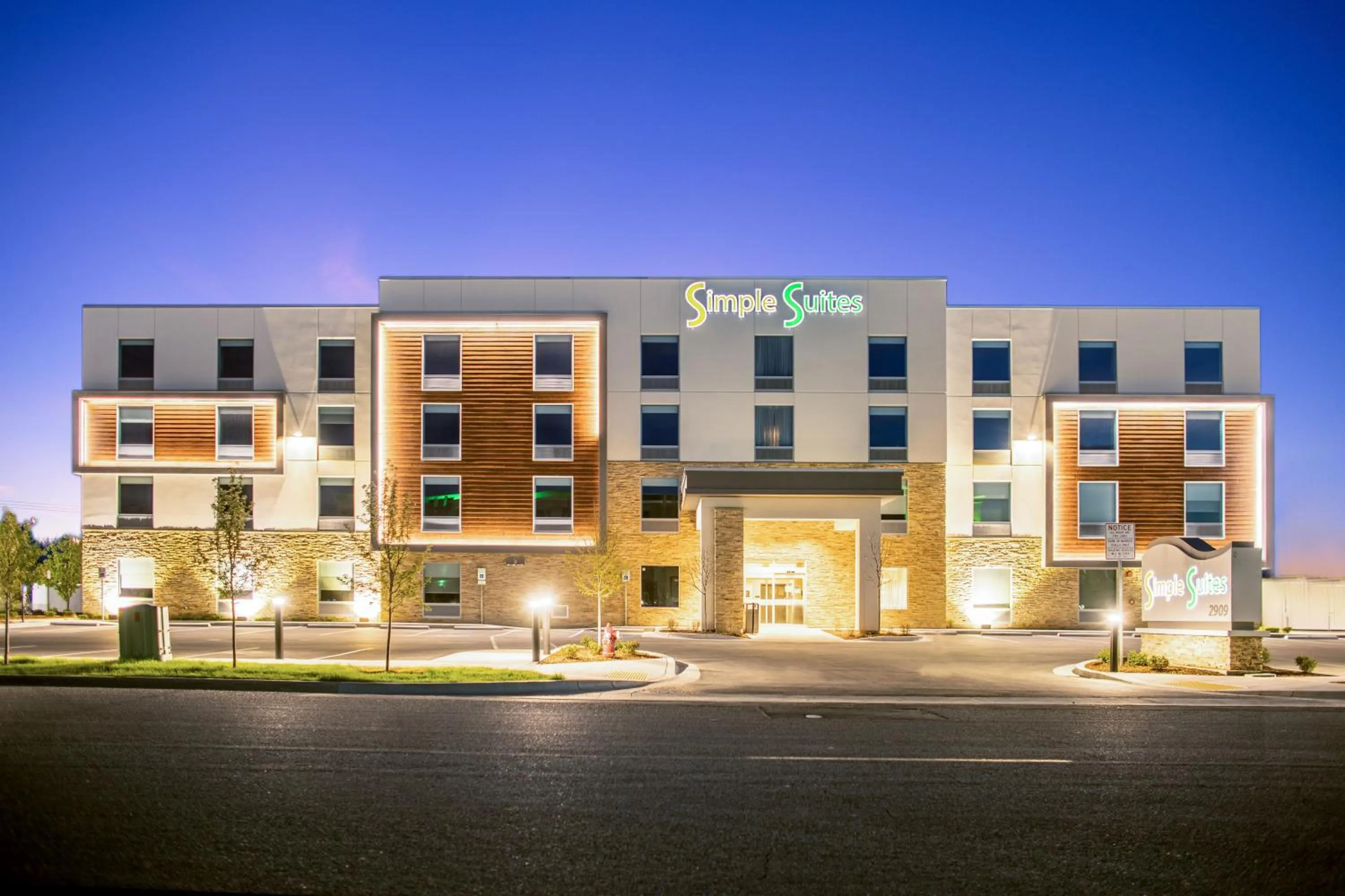 Property building in Simple Suites Boise Airport