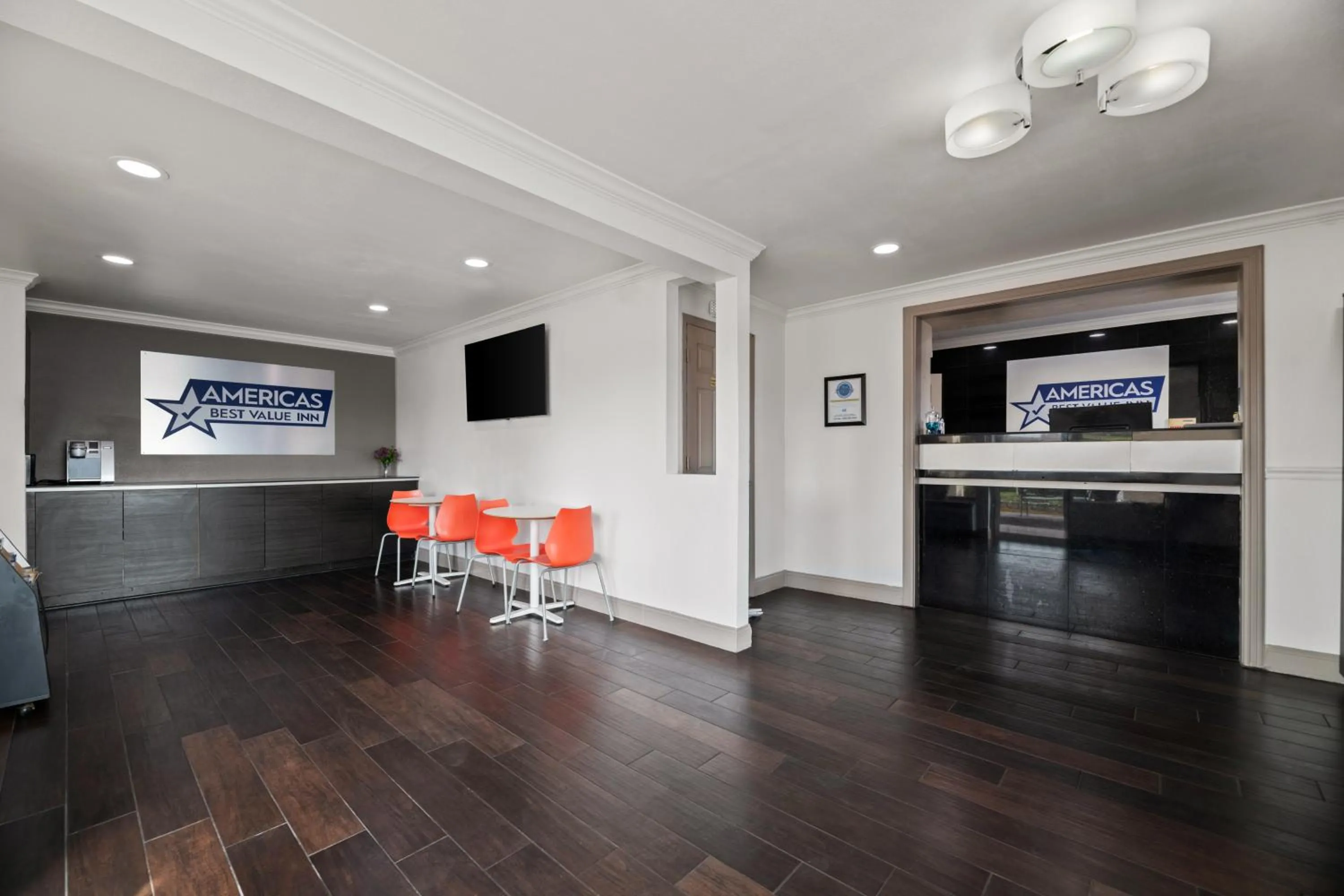Lobby or reception in Americas Best Value Inn Orlando, FL