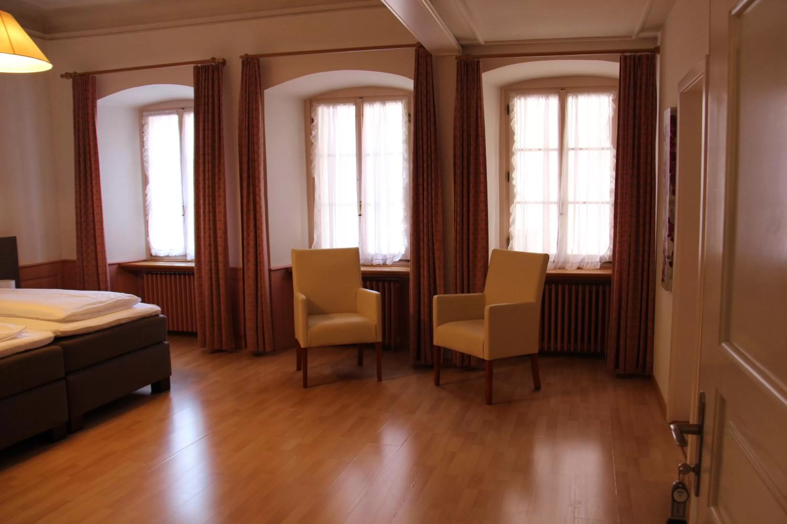 Seating area, Bed in Zum Schwarzen Löwen