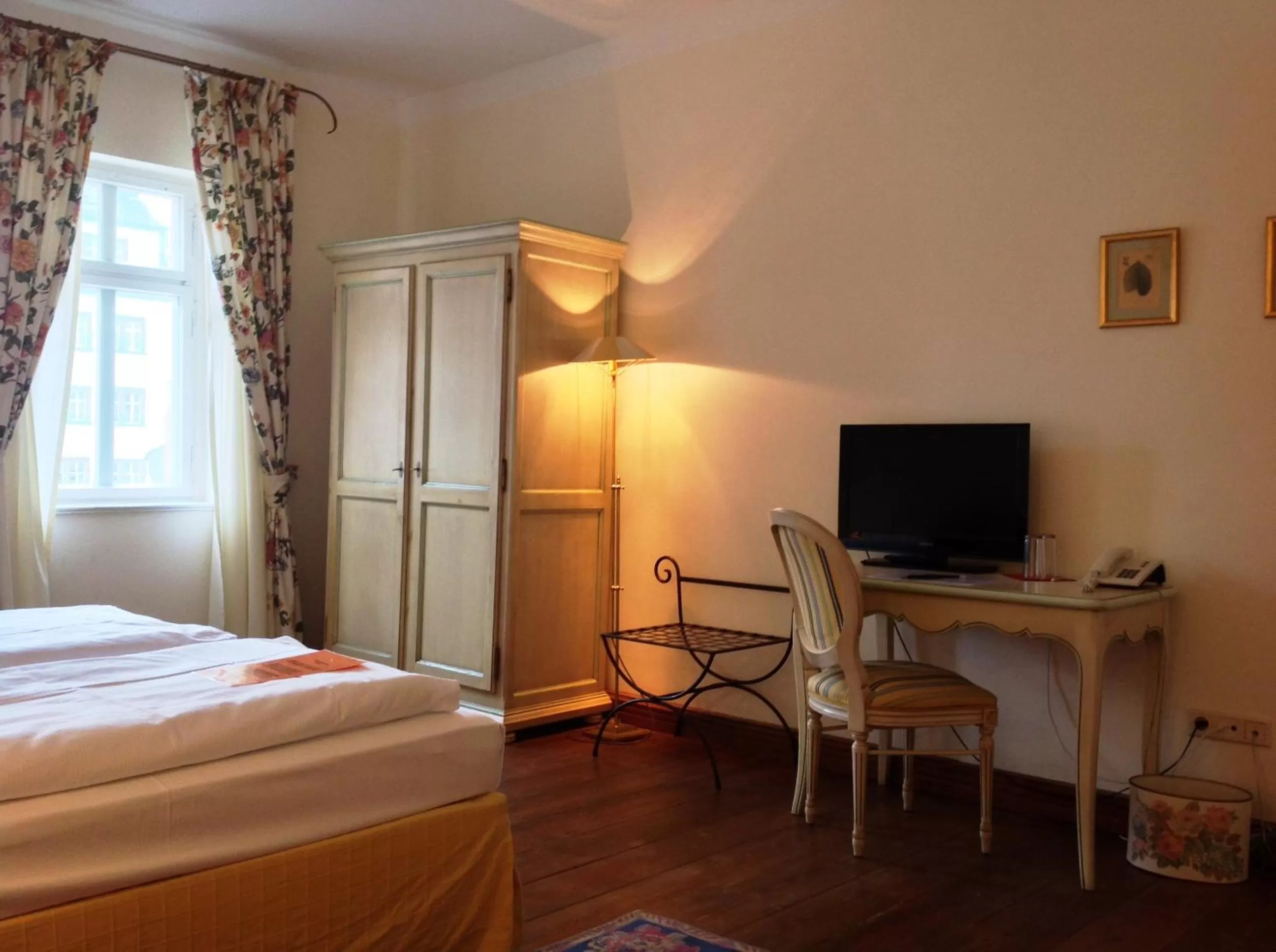 Decorative detail, Bed in Hotel Adler