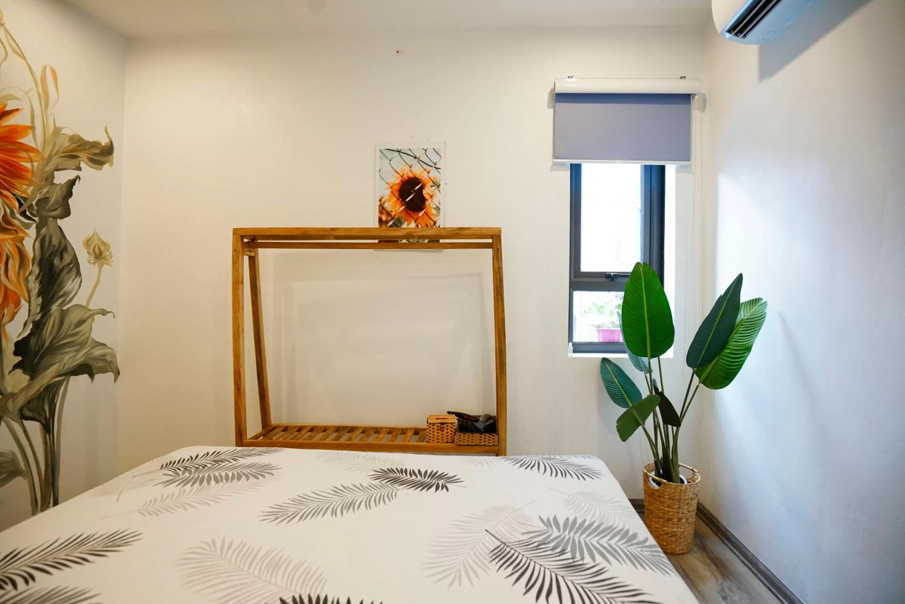 Bedroom, Bed in Halong bay Almorhome