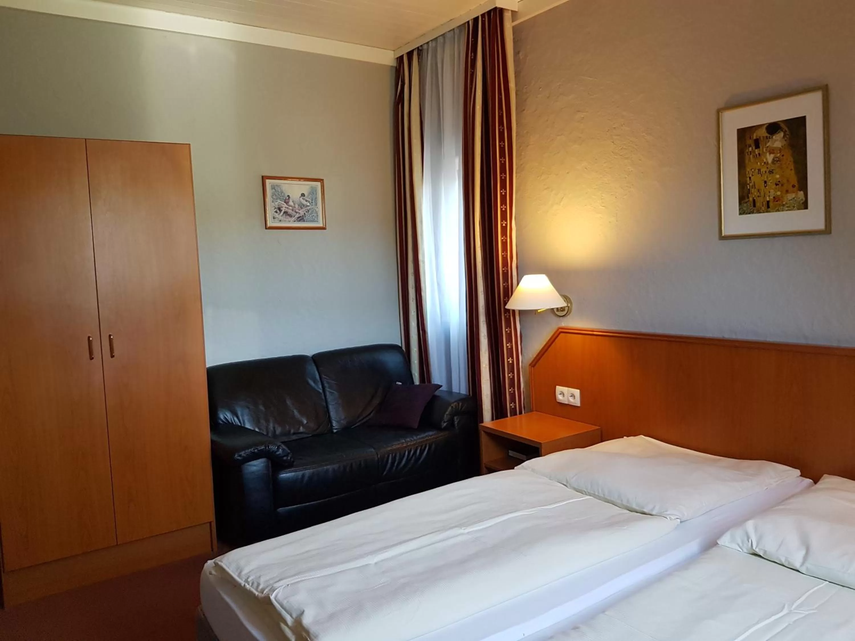 Bed in Hotel Restaurant Klostermühle