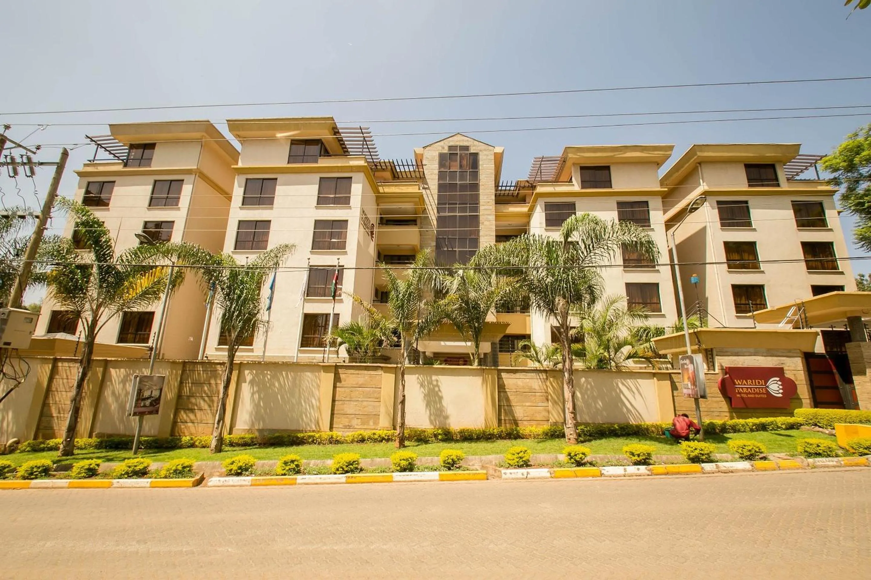 Property building in Waridi Paradise Hotel and Suites