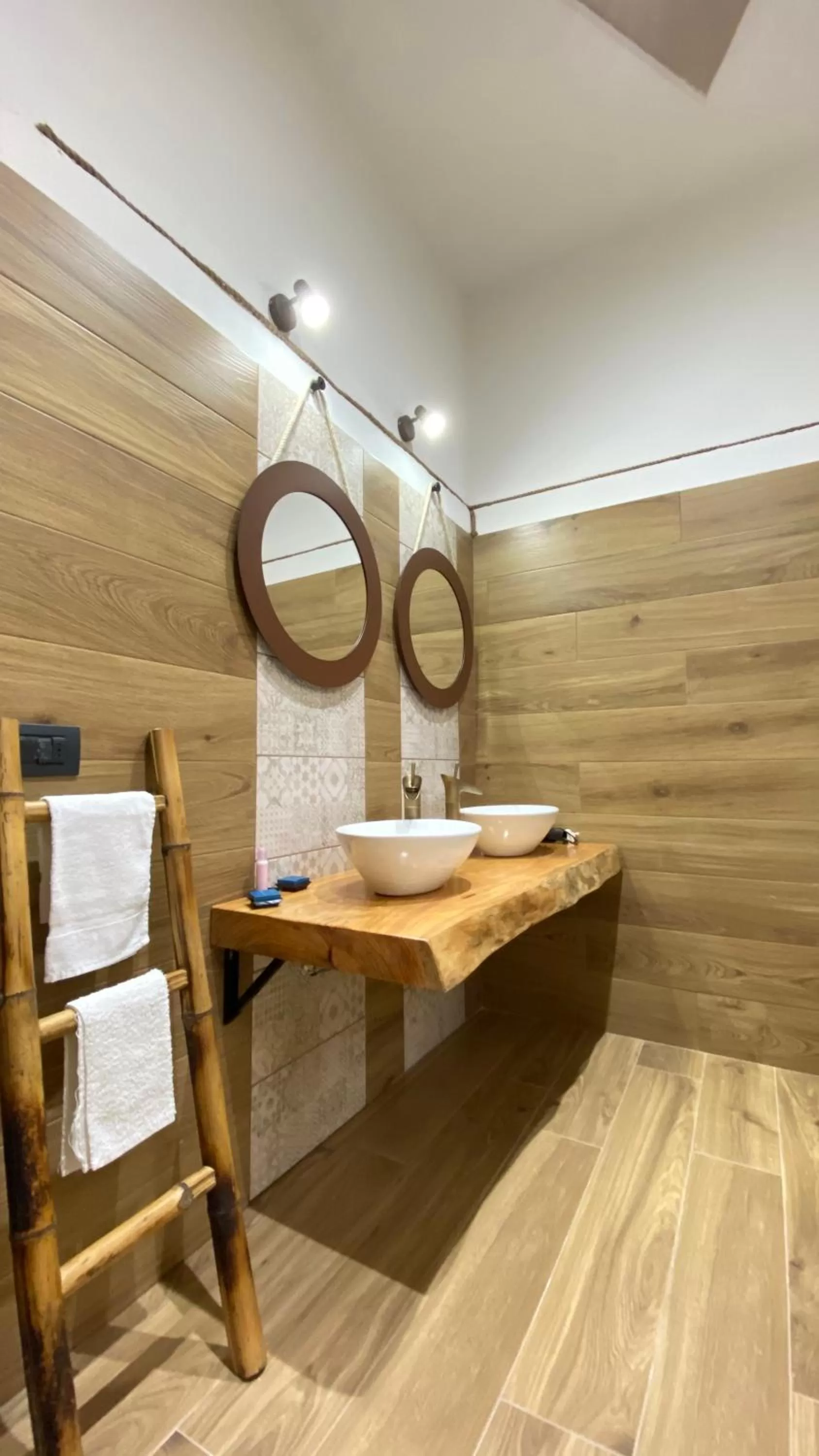 Bathroom in Suite room