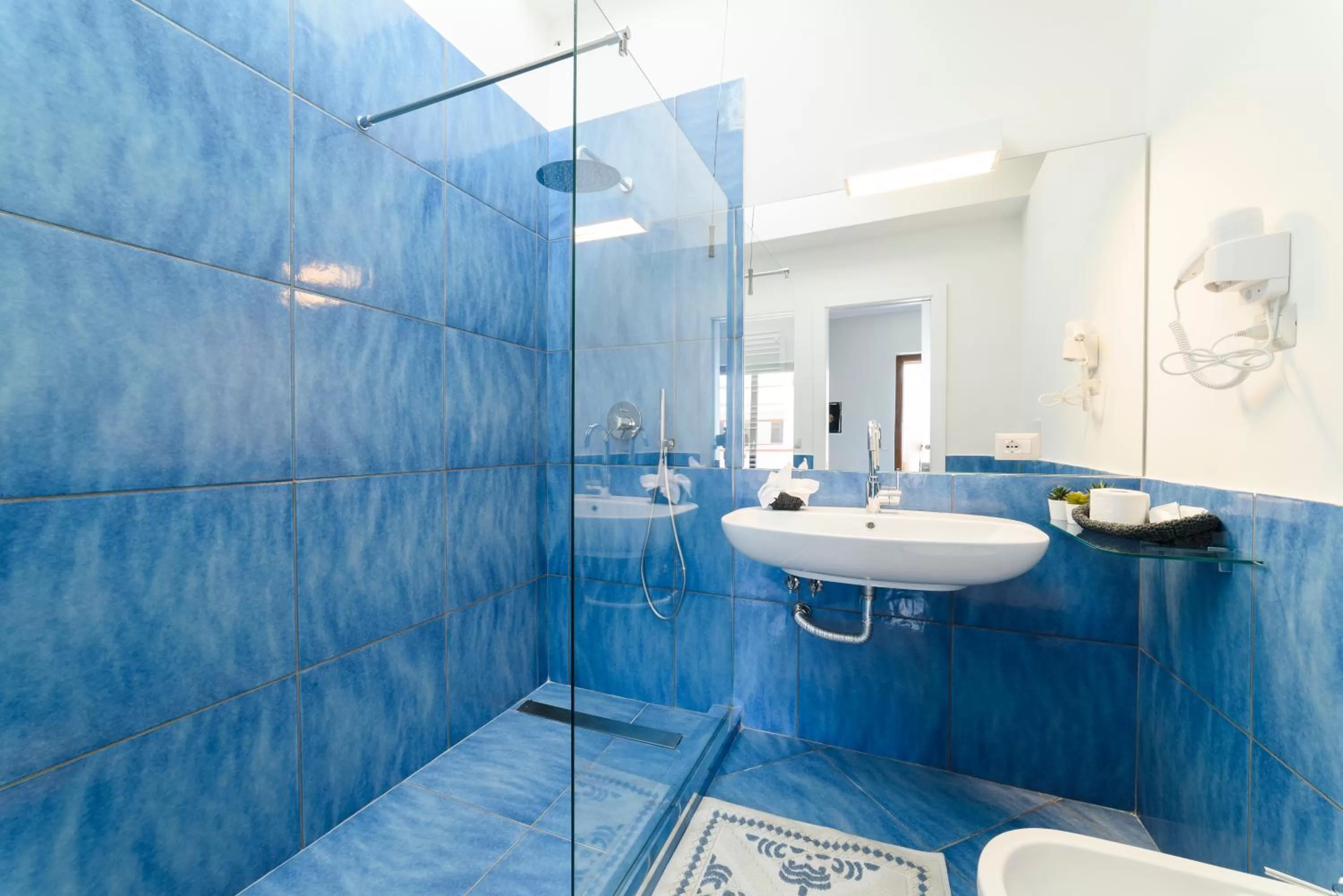 Shower, Bathroom in Il Papavero Residence Arbostella