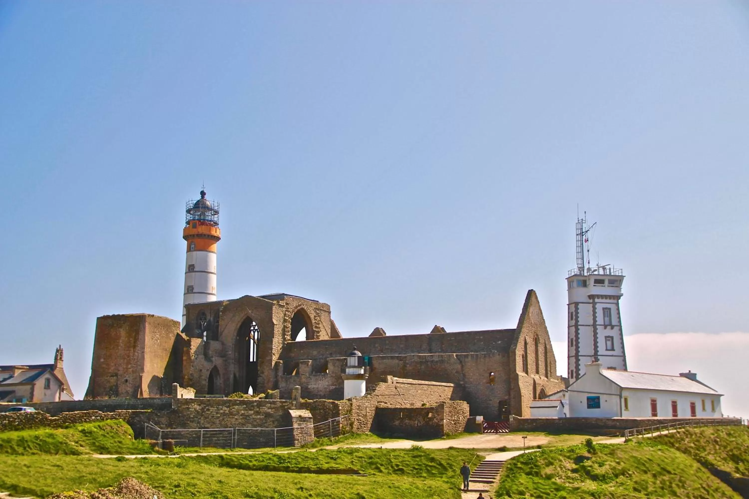 Nearby landmark, Property Building in chambres d'hôtes les mésanges avec salle d'eau privative pdj compris