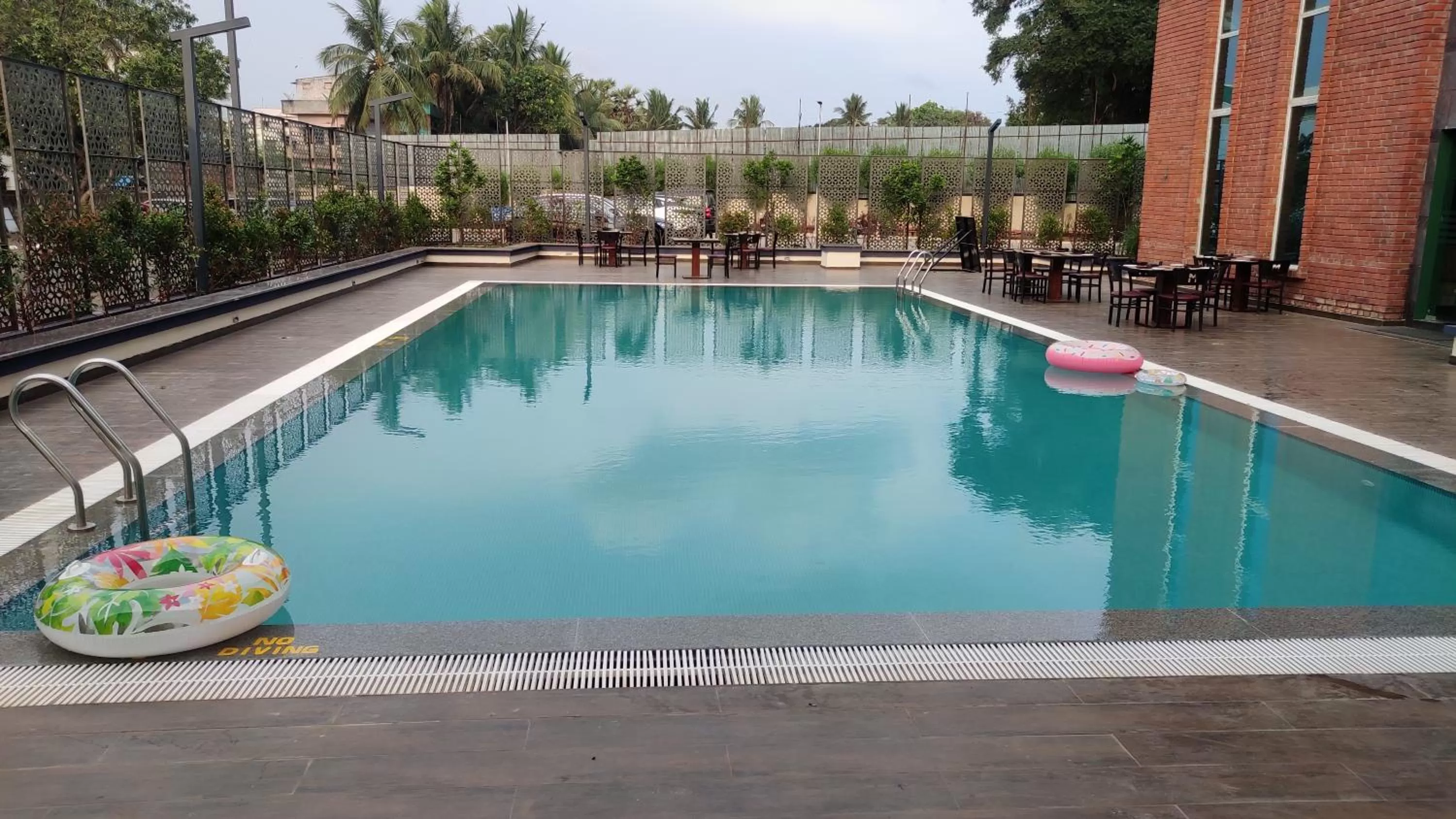 Swimming Pool in Manjeera Sarovar Premiere