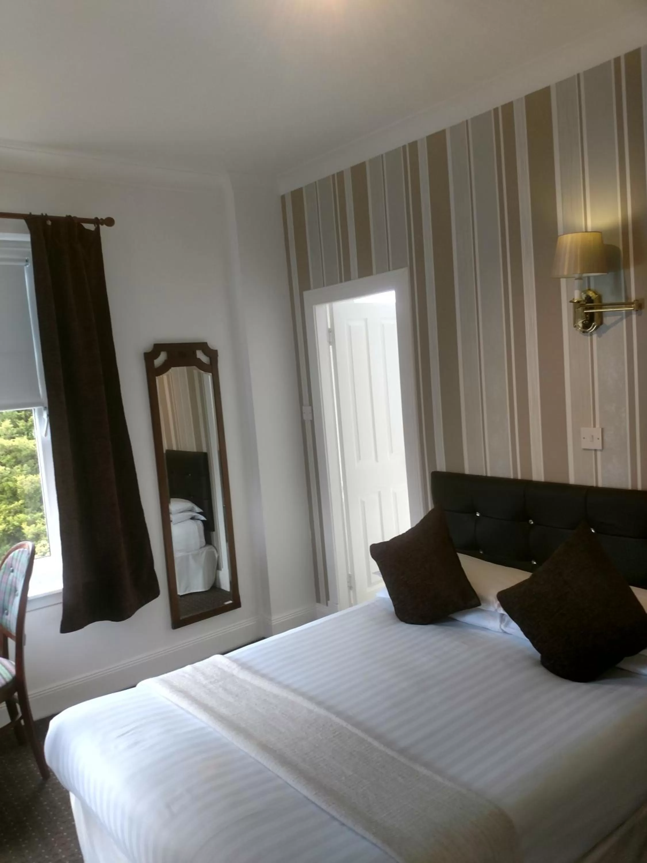 Bed in The Park Hotel