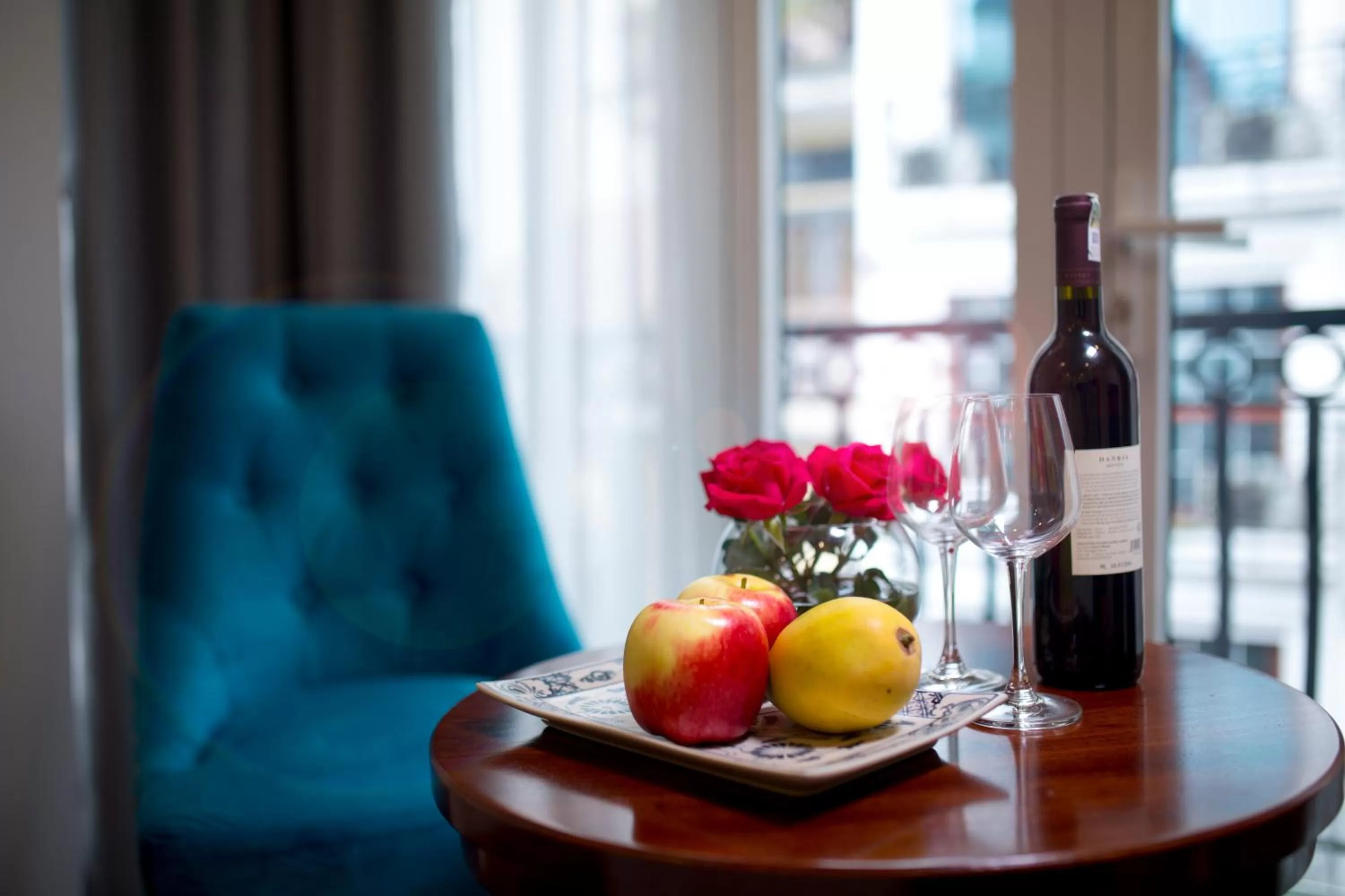 Coffee/tea facilities in Antique Angel Hotel