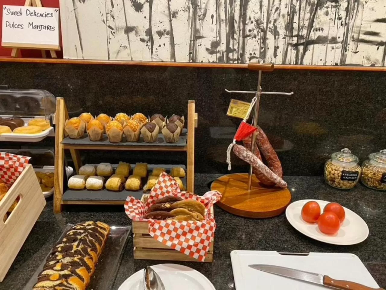 Buffet breakfast in Hotel Oasis